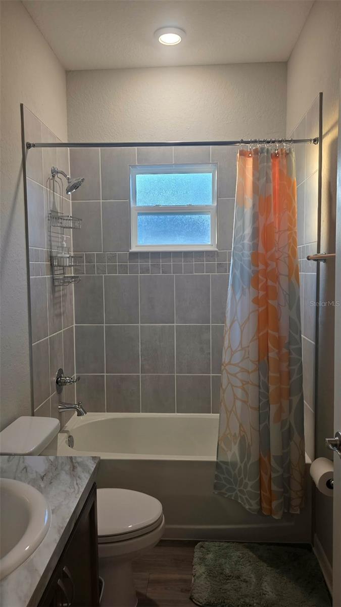 KINGSLAND COUNTRY ESTATE - Residential