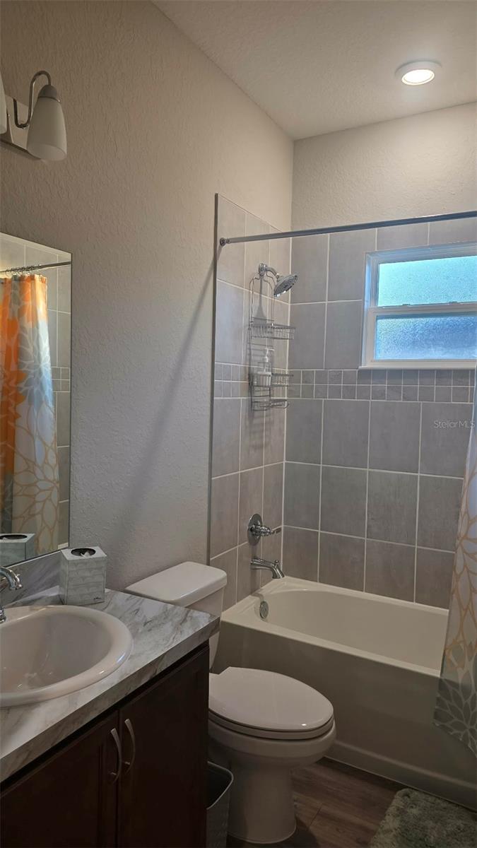 KINGSLAND COUNTRY ESTATE - Residential