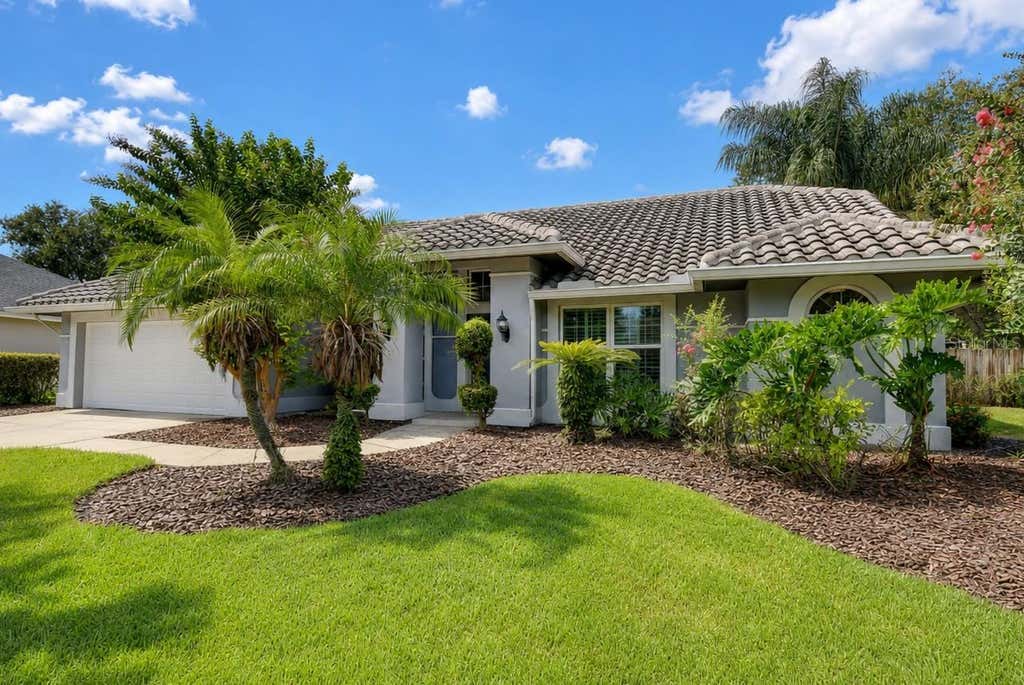Photo of 6608 Thoroughbred Loop, Odessa, FL 33556 (MLS # TB8539490)