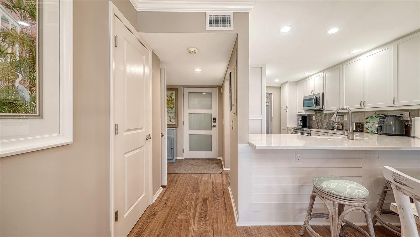 SEAPLACE I - Residential