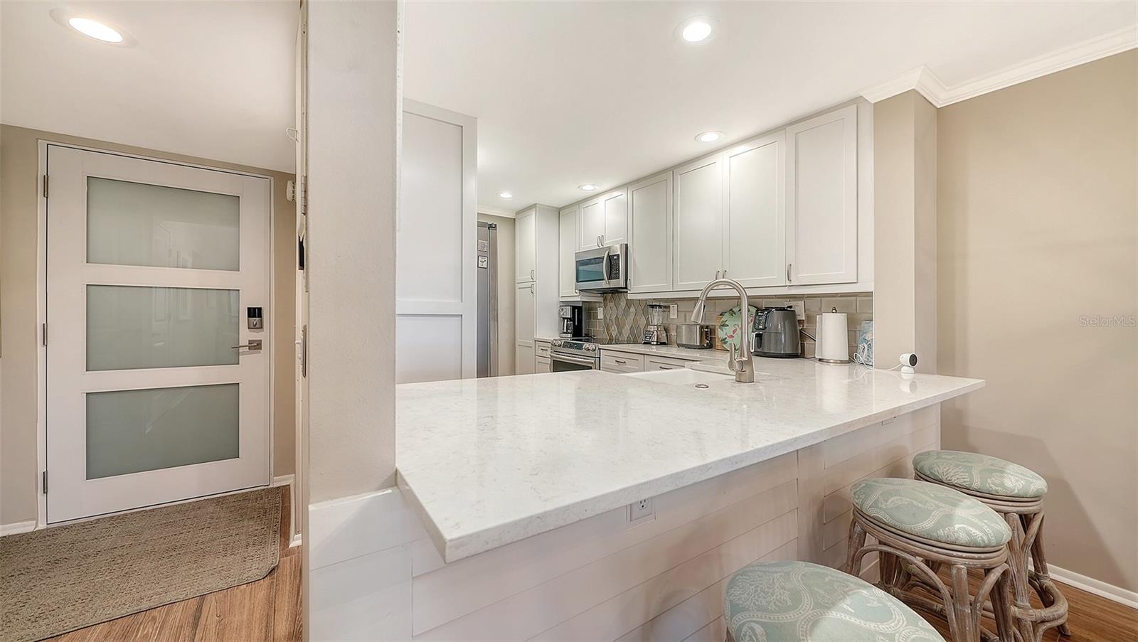 SEAPLACE I - Residential