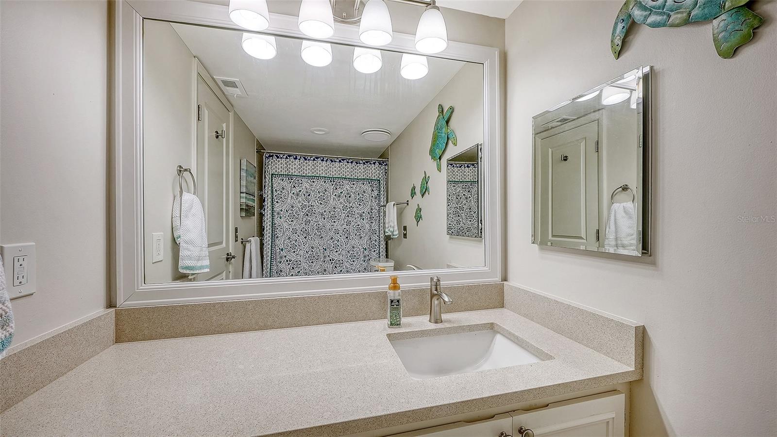 SEAPLACE I - Residential