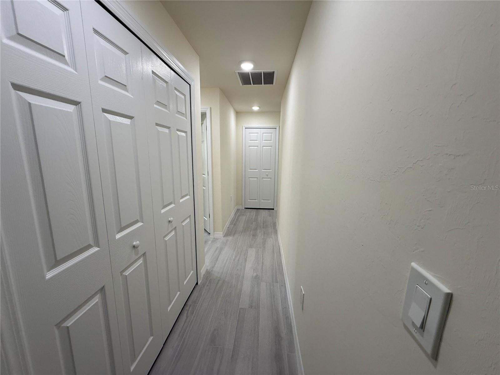 PORT CHARLOTTE SUB 05 - Residential Lease
