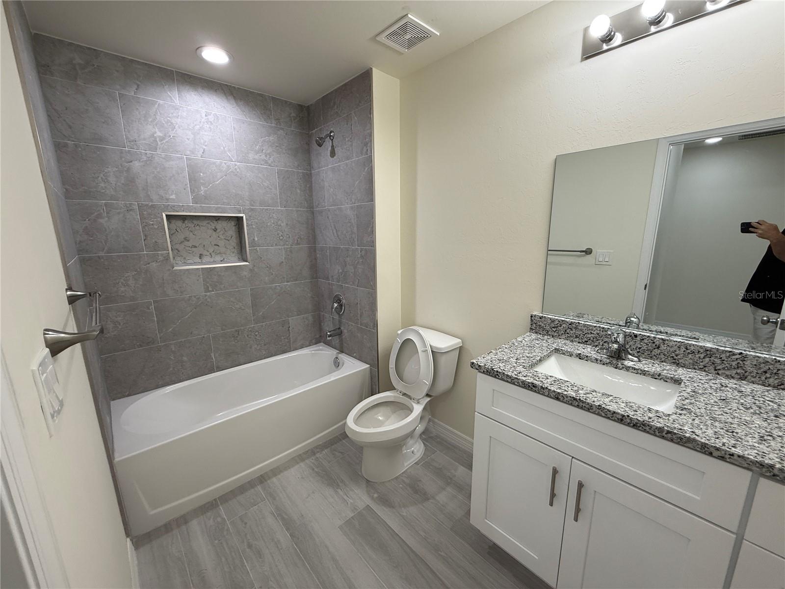 PORT CHARLOTTE SUB 05 - Residential Lease