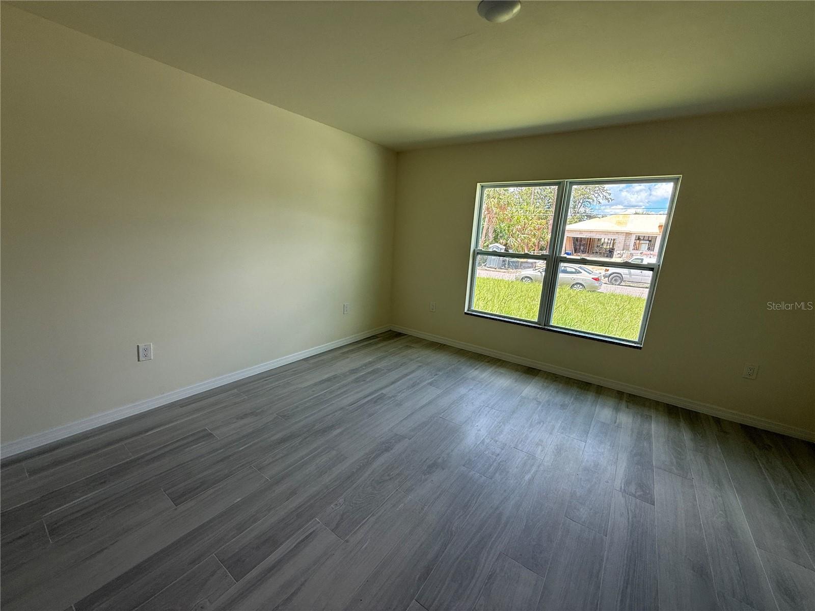 PORT CHARLOTTE SUB 05 - Residential Lease