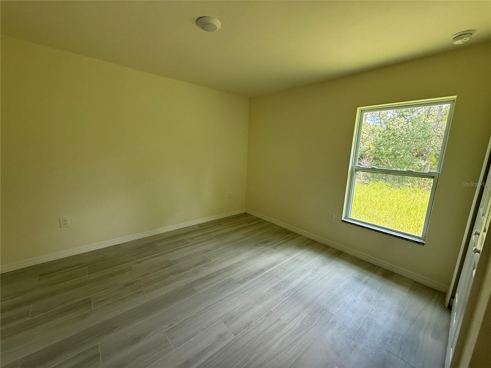 PORT CHARLOTTE SUB 05 - Residential Lease