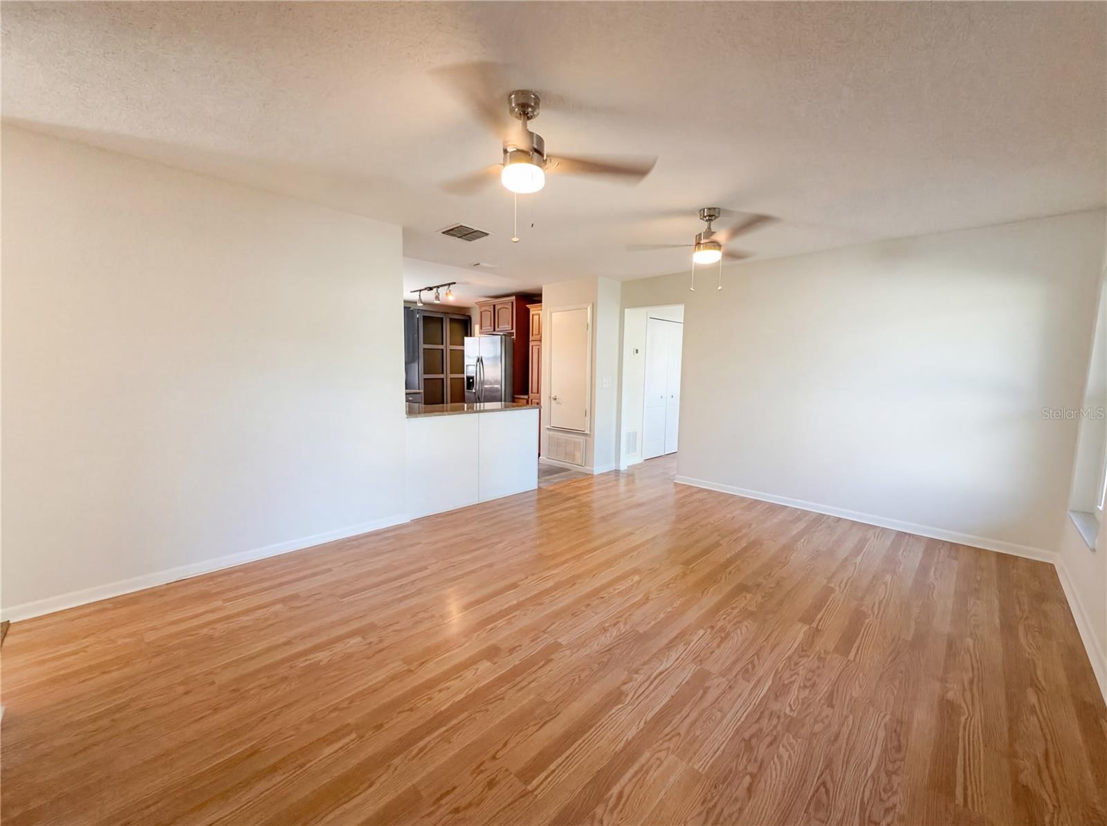 WOODBERY ESTATES FIRST ADDITIO - Residential