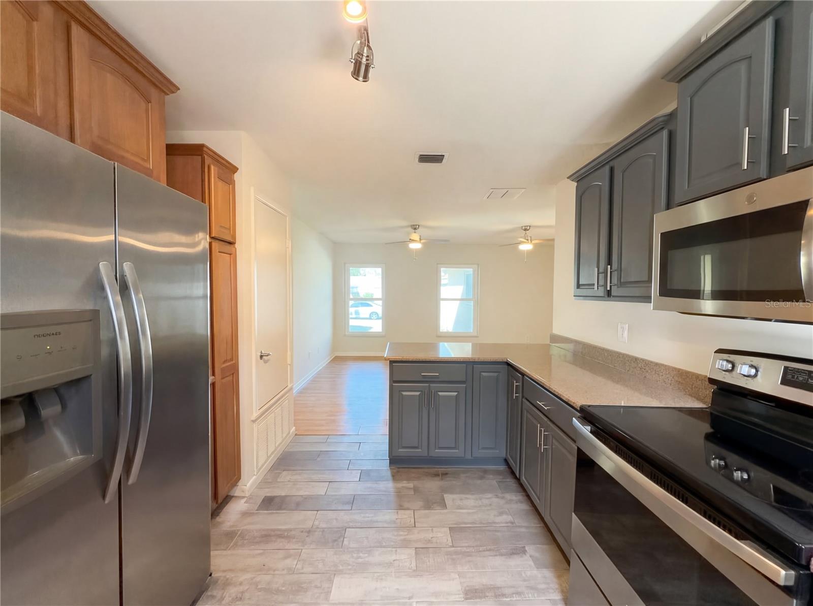 WOODBERY ESTATES FIRST ADDITIO - Residential