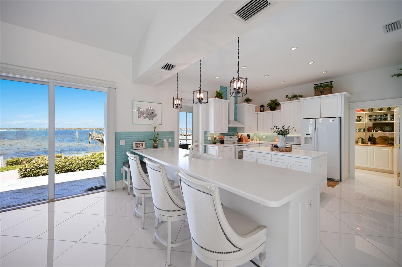 L G BUCK PROP - Residential