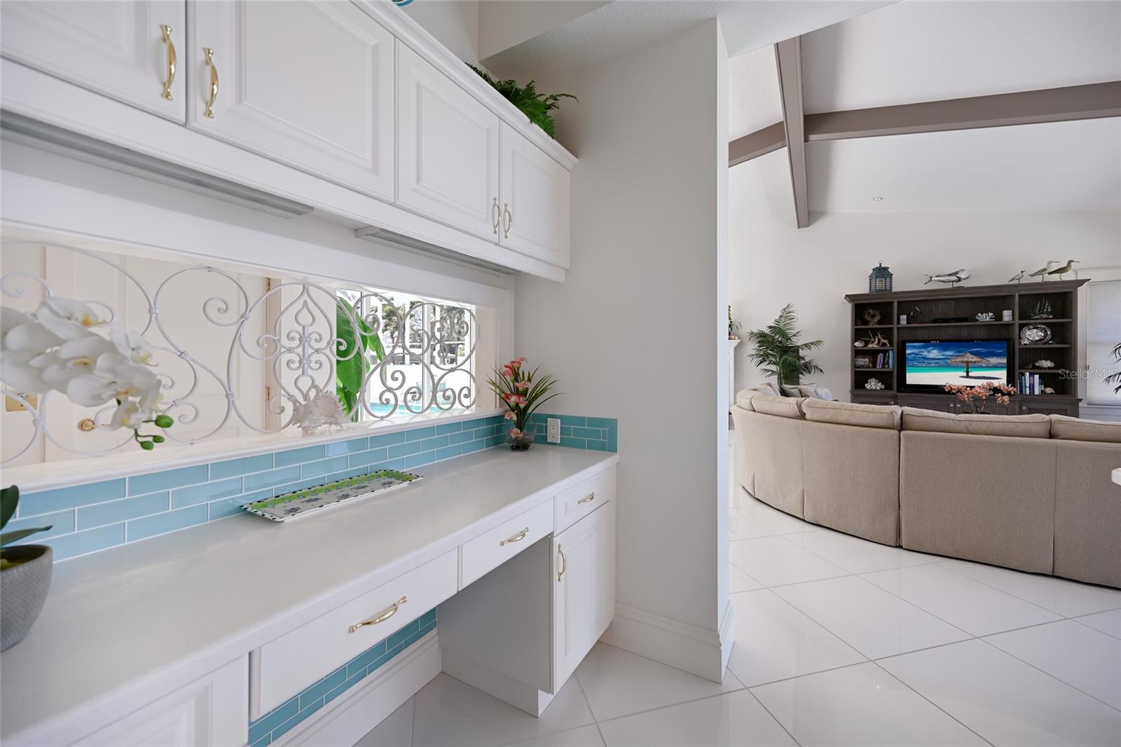 L G BUCK PROP - Residential