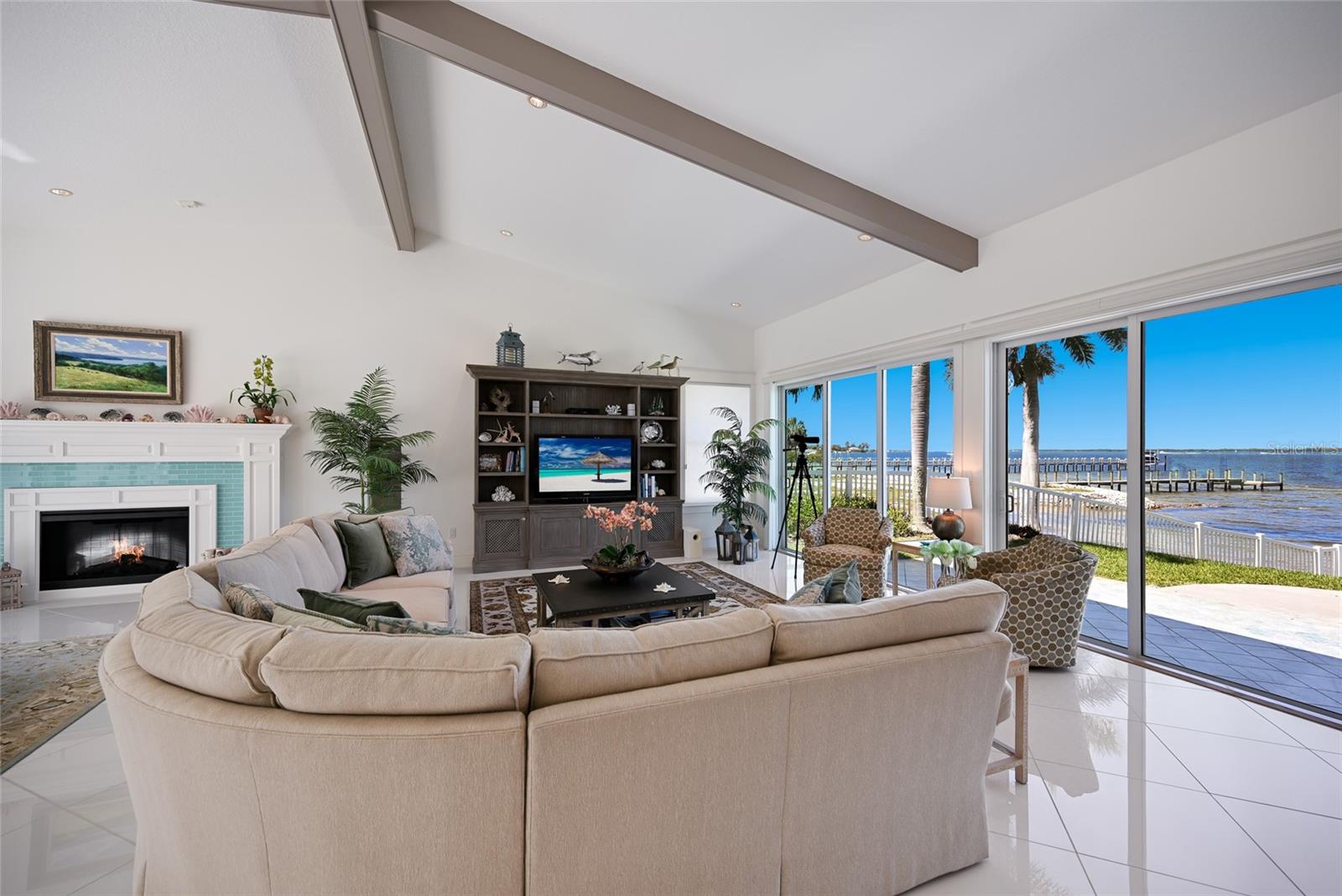 L G BUCK PROP - Residential