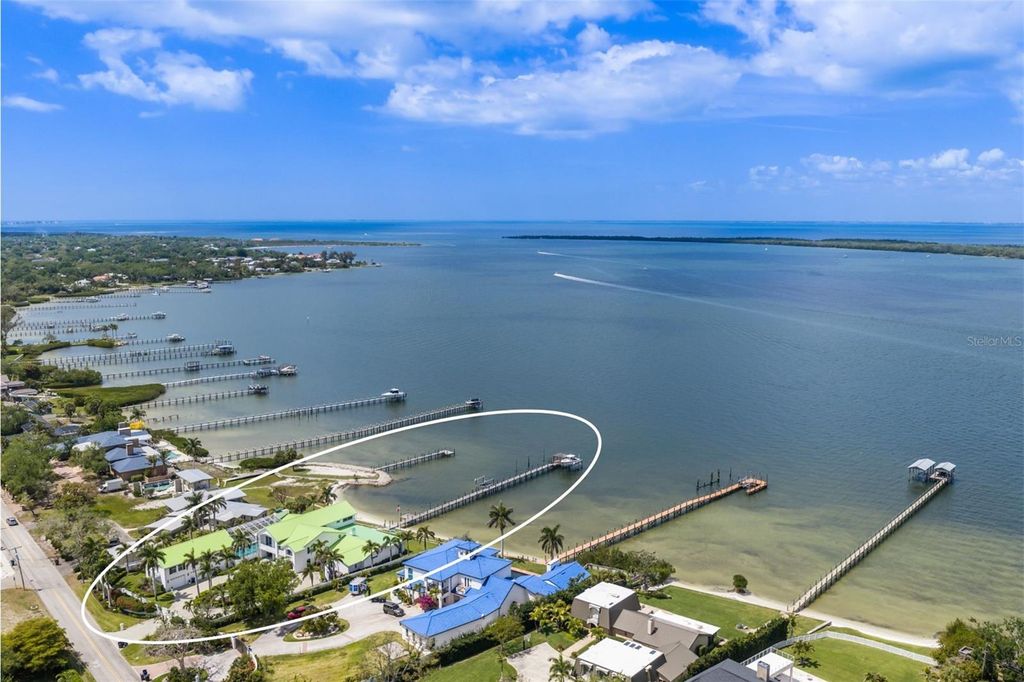 Photo of 6100 Riverview Boulevard, Bradenton, FL 34209 (MLS # A4687318)