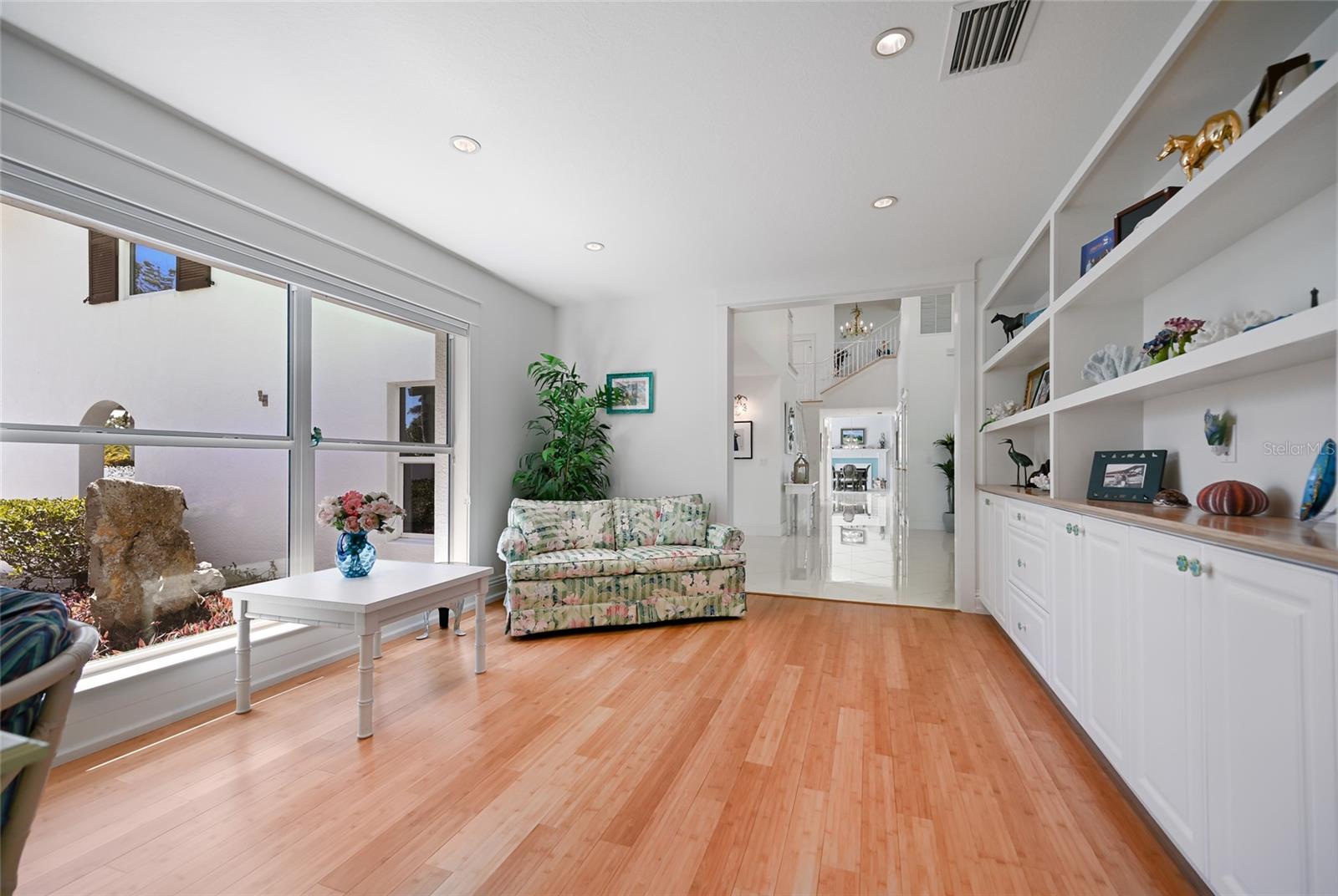 L G BUCK PROP - Residential