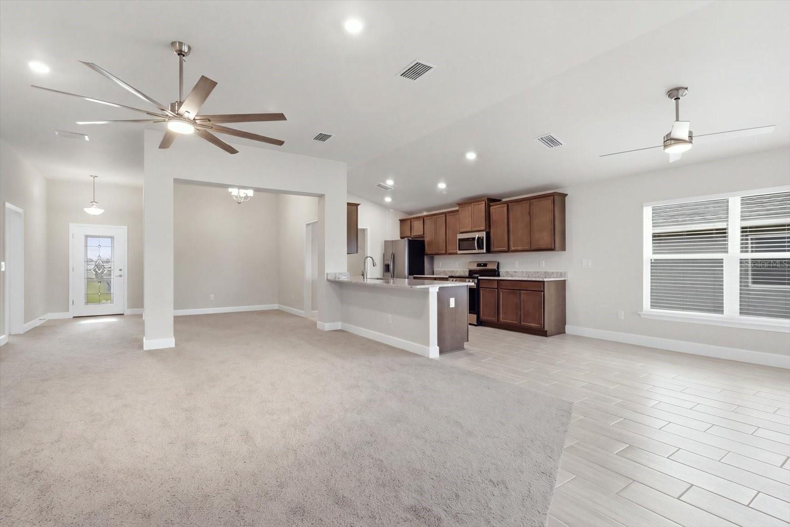 336 W REXFORD DRIVE