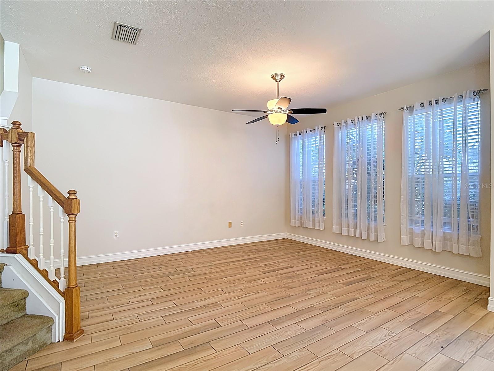 SADDLE CREEK MANOR - Residential