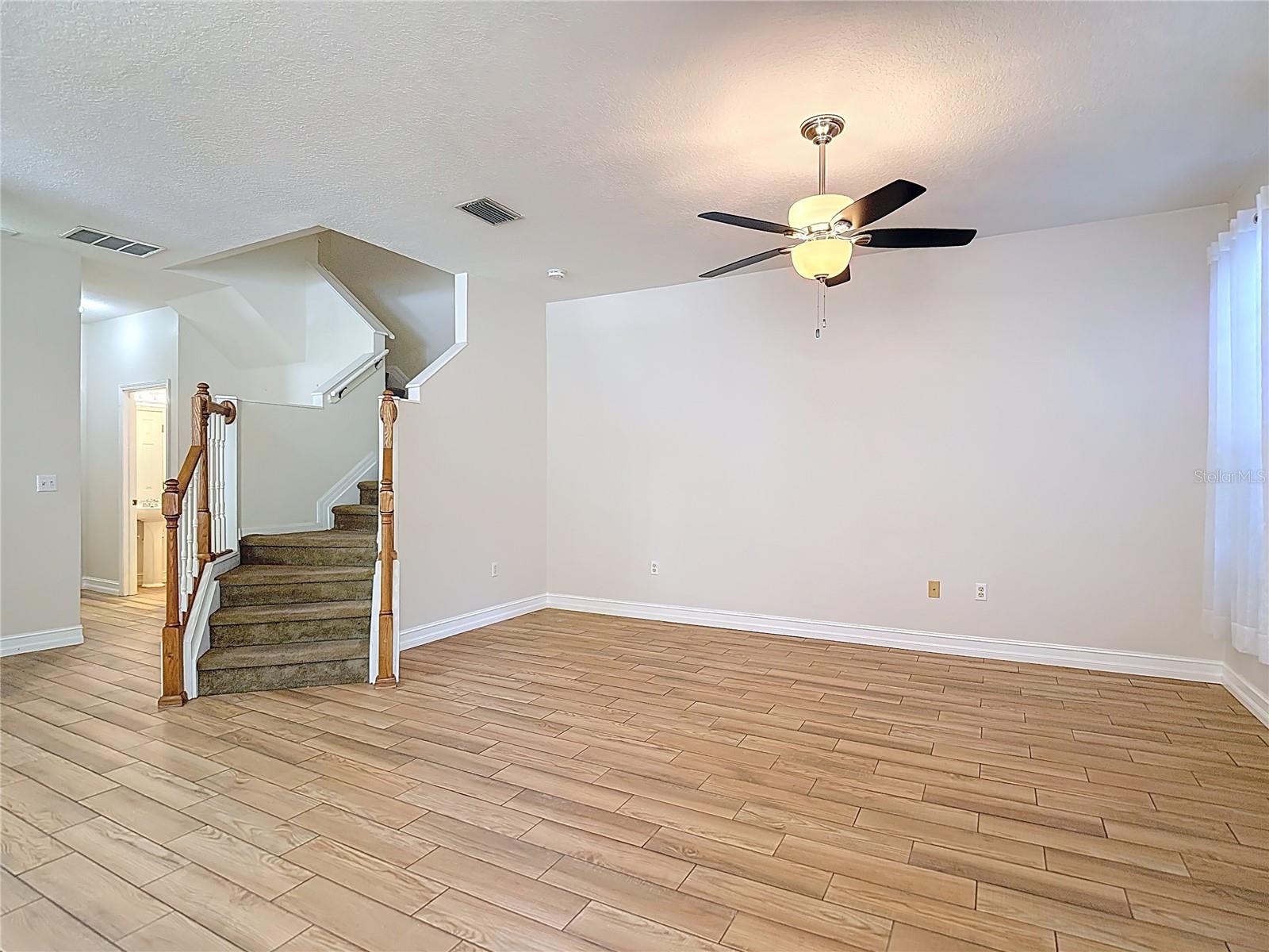 SADDLE CREEK MANOR - Residential