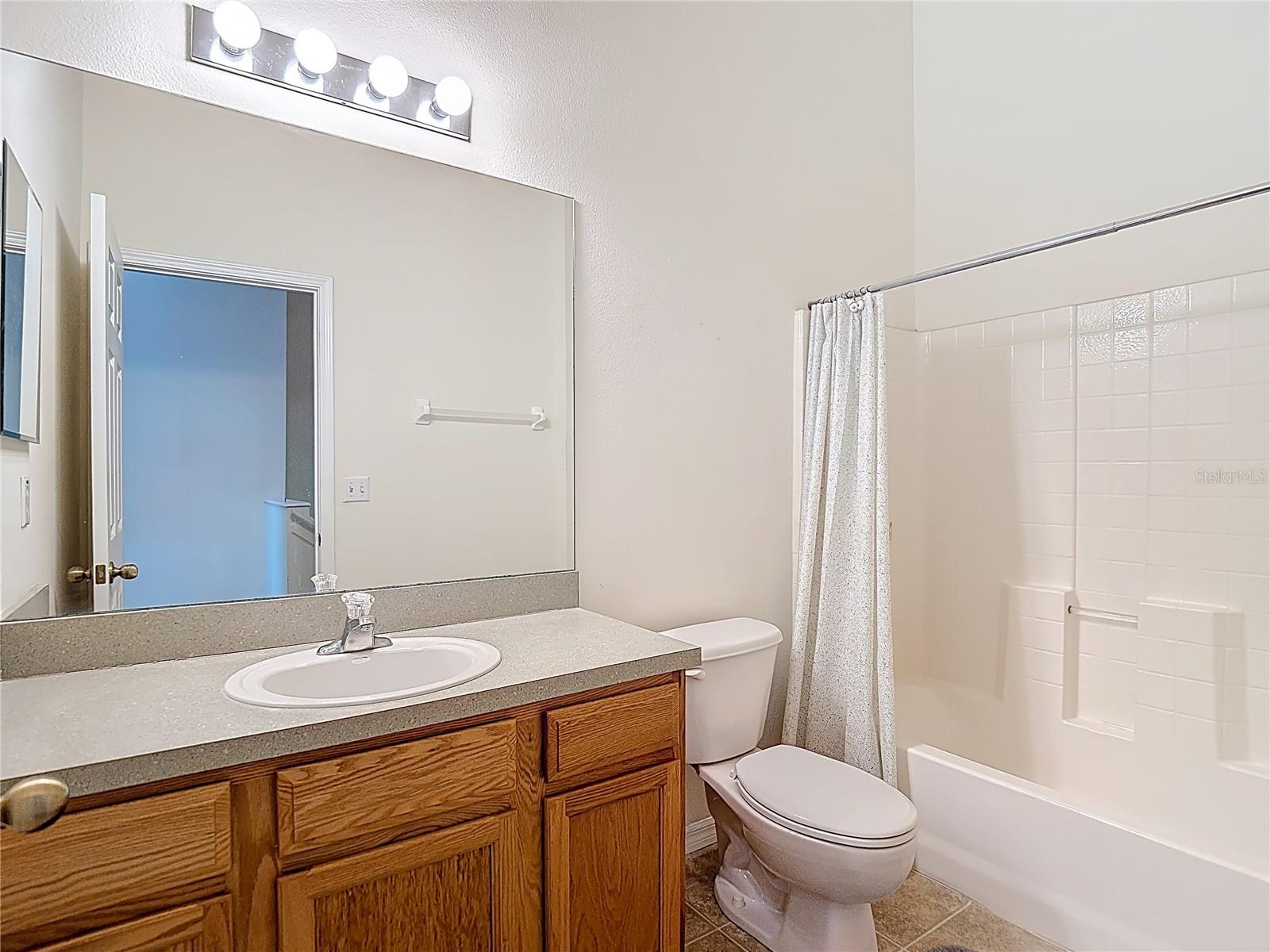 SADDLE CREEK MANOR - Residential