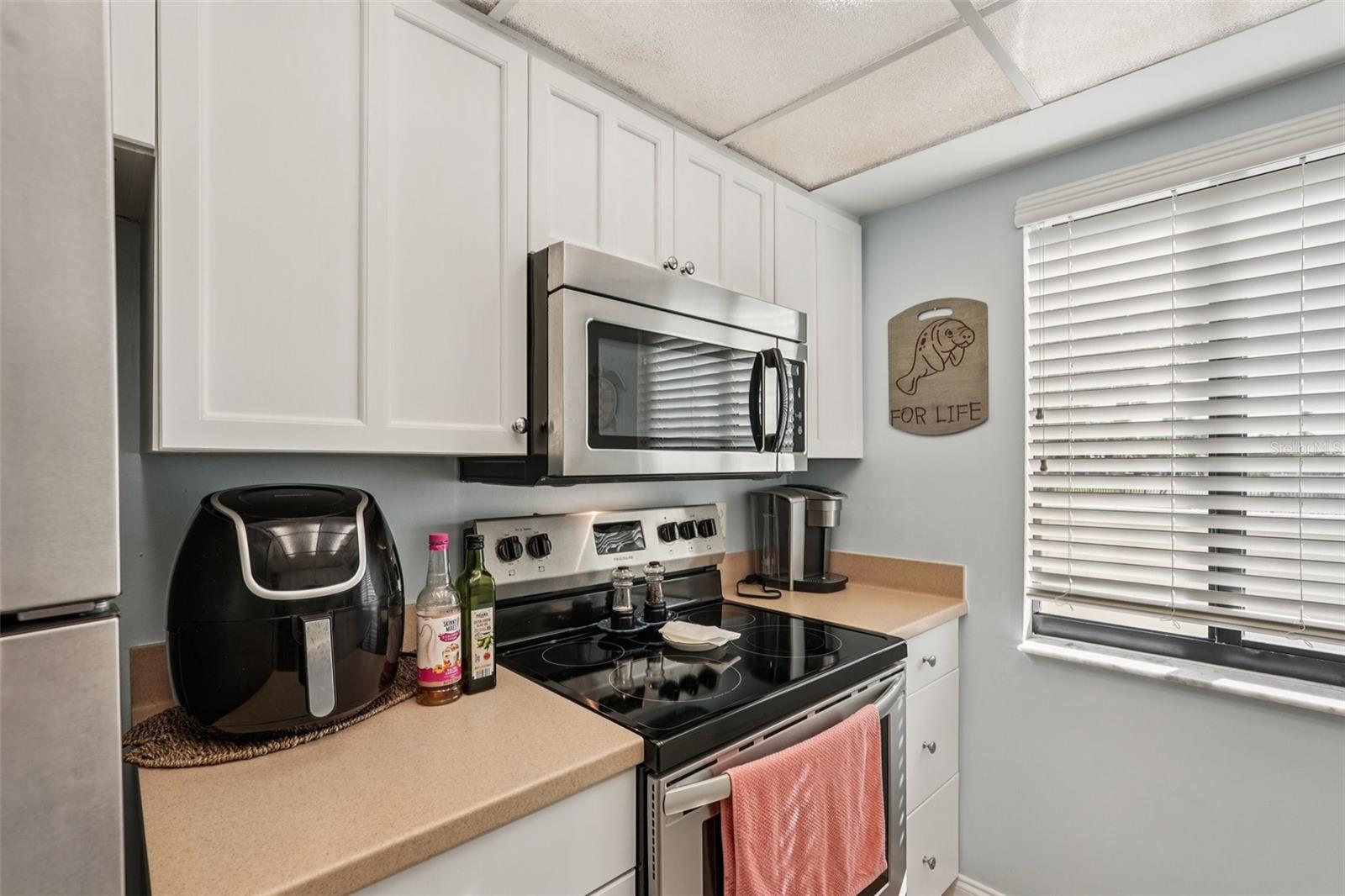 MACARTHUR BEACH - Residential