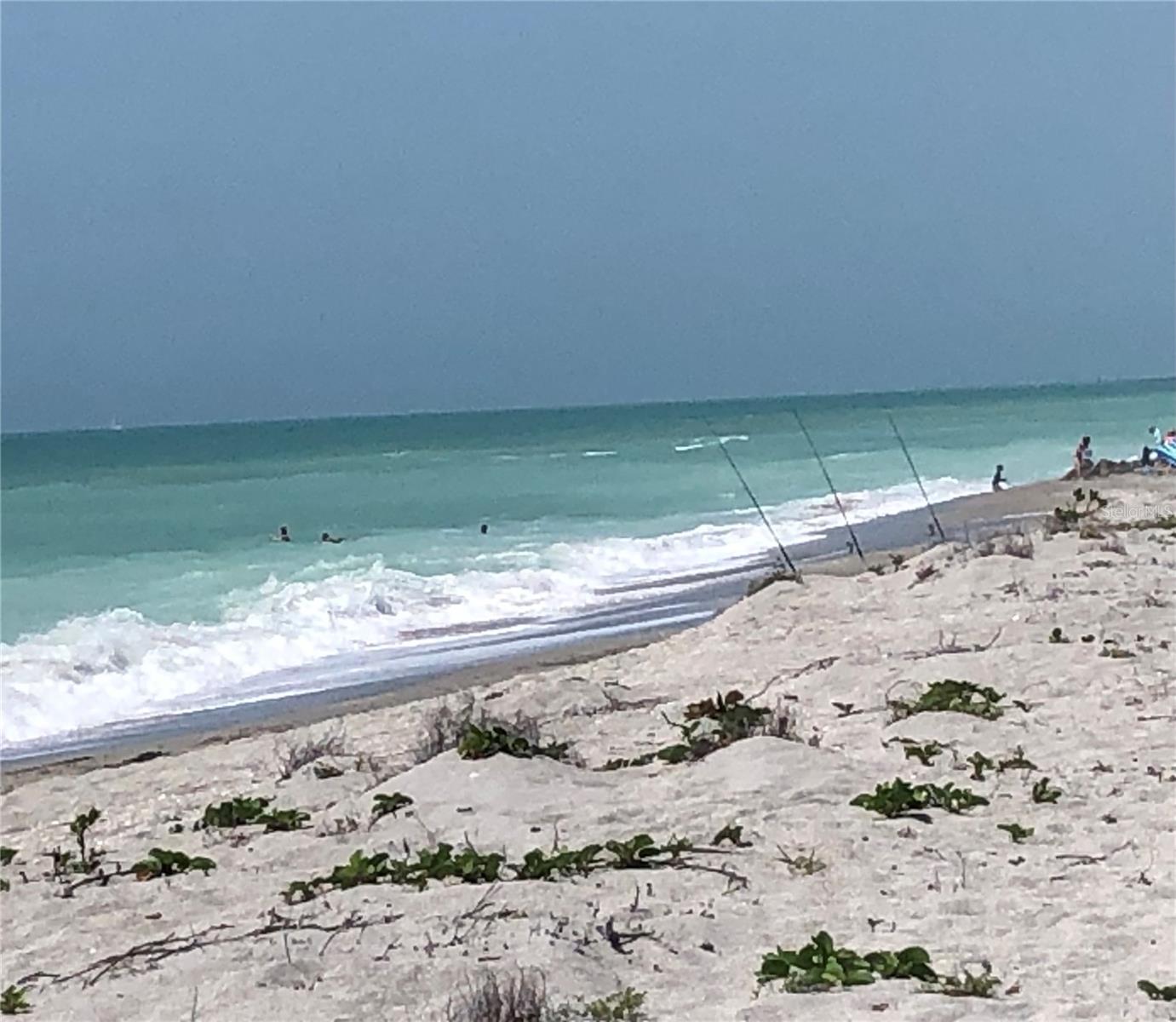 MACARTHUR BEACH - Residential