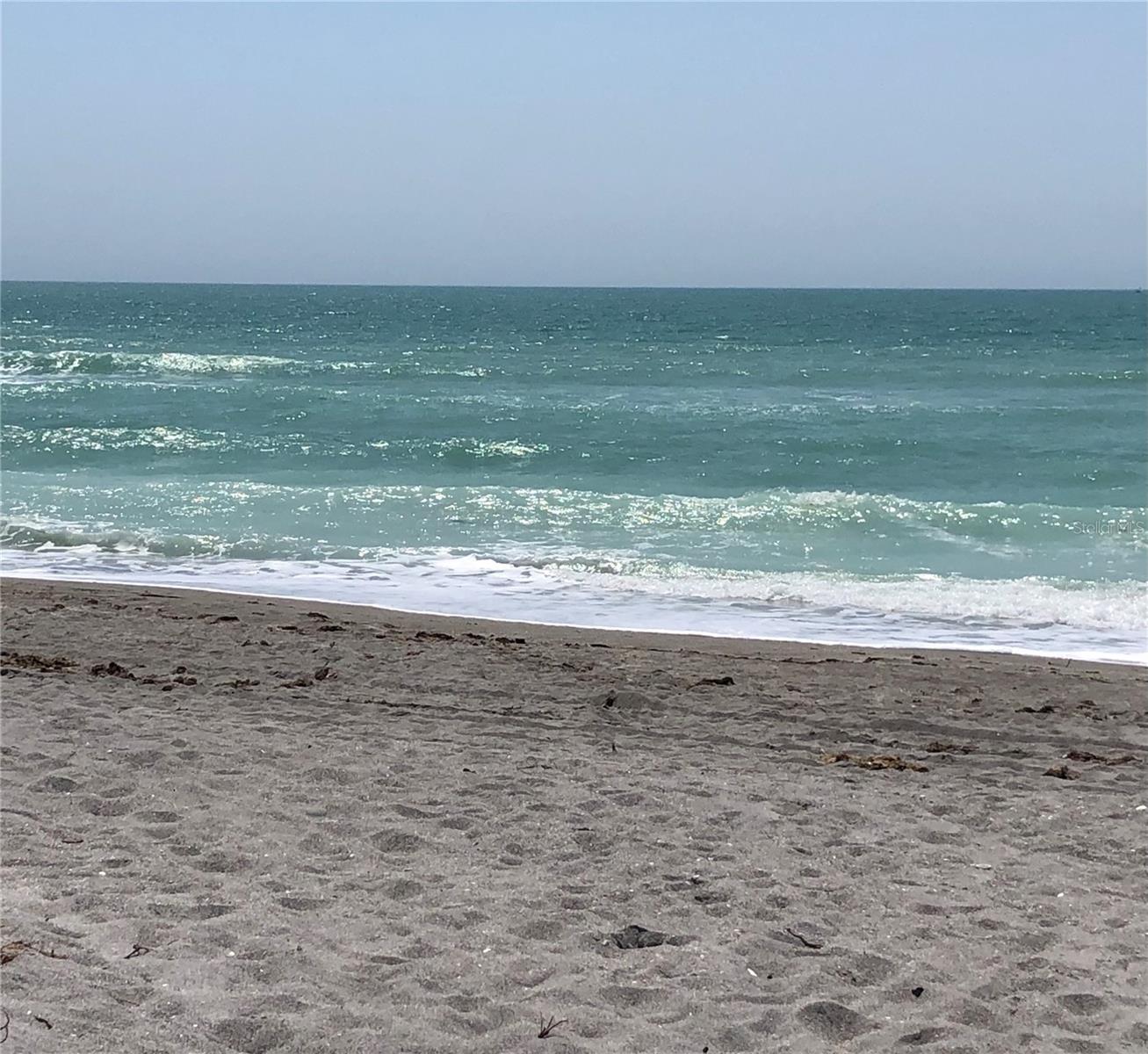 MACARTHUR BEACH - Residential