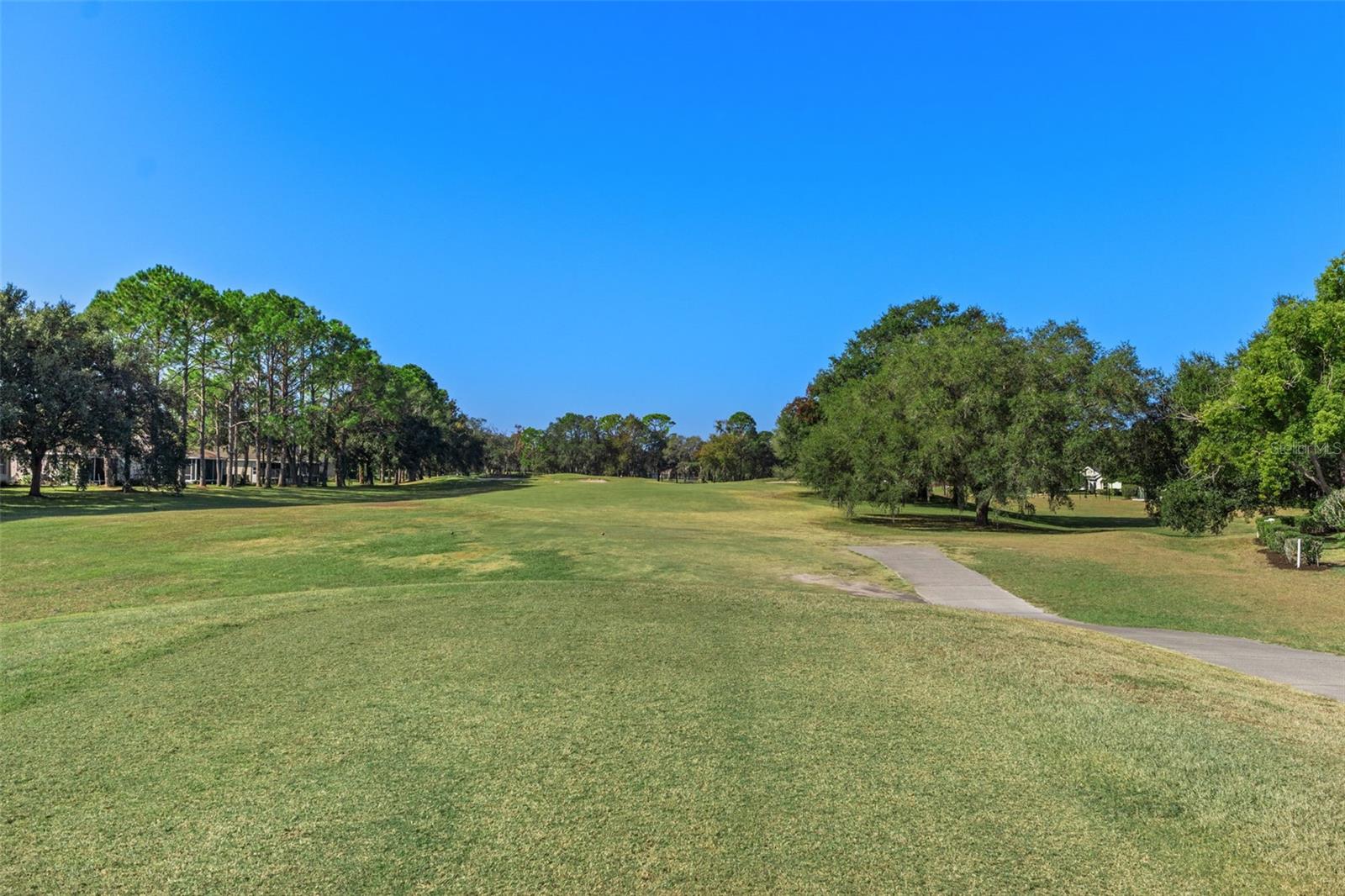 SILVERTHORN PH 1 - Commercial Sale