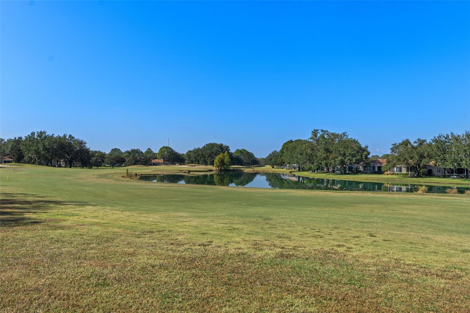 SILVERTHORN PH 1 - Commercial Sale