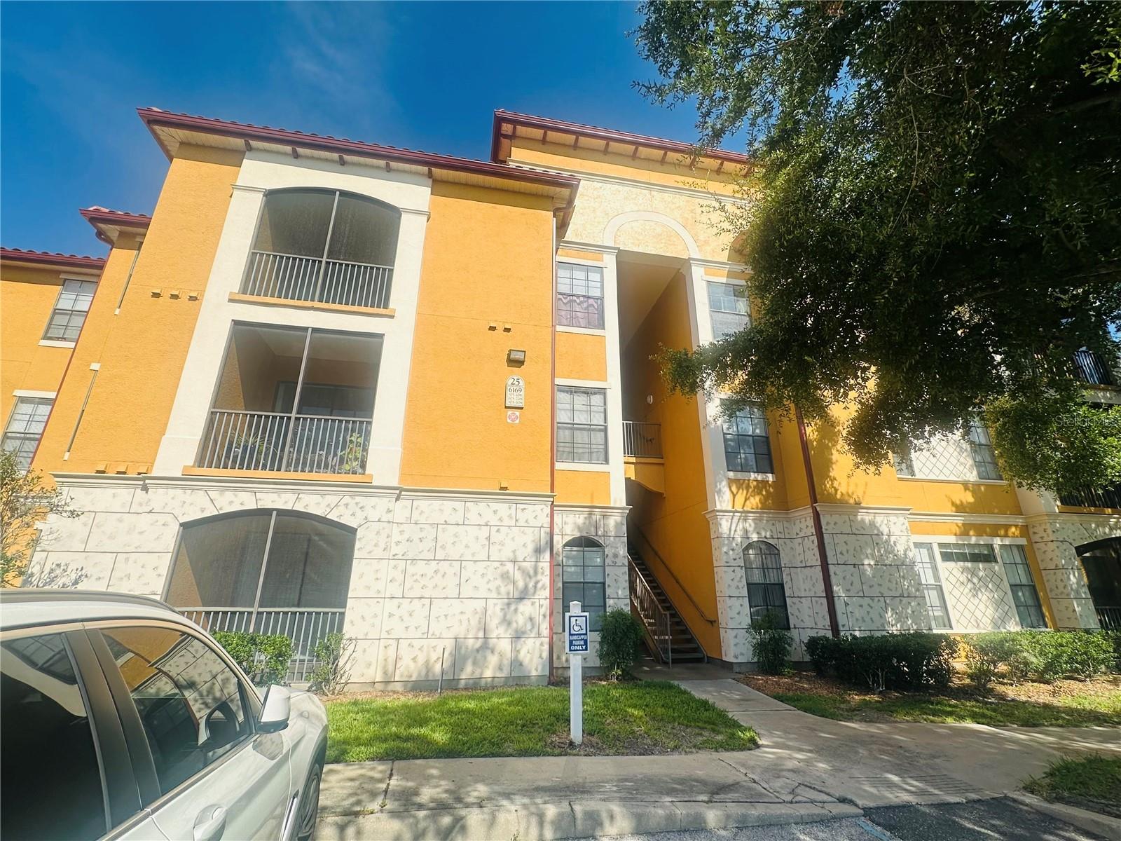 Bright & Spacious 3-Bedroom Condo in a Gated Orlando Community. Welcome to this beautifully maintained 3rd-floor condo offering abundant natural light and a thoughtful layout perfect for comfortable living. Featuring 3 spacious bedrooms, 2 full bathrooms, and walk-in closets, this home combines function and style. The kitchen boasts ample cabinet space, ideal for home chefs and entertainers alike, and opens up to a private balcony—a perfect spot to enjoy your morning coffee or unwind in the evening. Located in at Serenata community in Metrowest, residents enjoy access to top-notch amenities including a swimming pool, fitness center, playground, and tennis court. Conveniently situated near Orlando’s best restaurants, shopping centers, grocery stores, and major attractions, this condo offers the perfect blend of lifestyle and location. Schedule your tour today, will not last long!