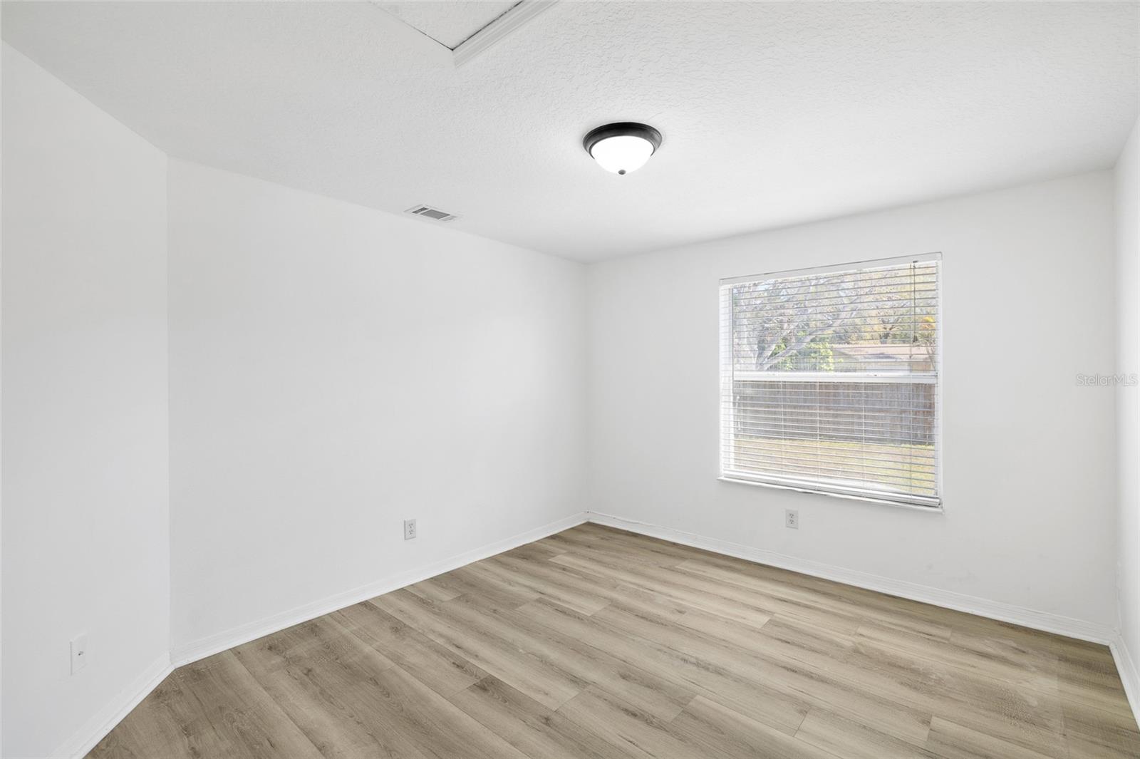 TRADE WINDS ESTATES SUB - Residential