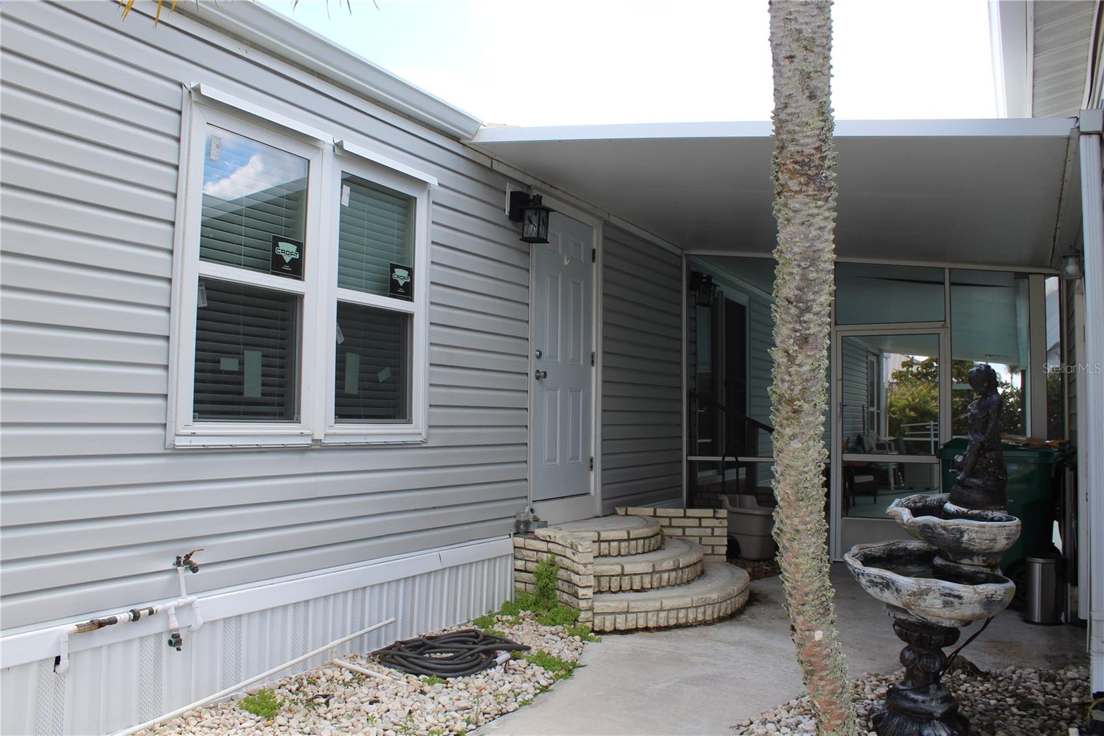 BY SEA PH 01 - Residential