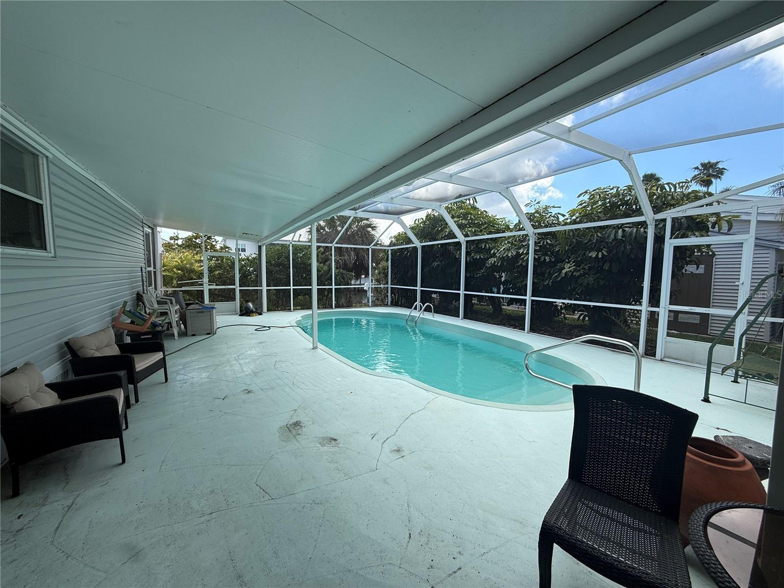 BY SEA PH 01 - Residential