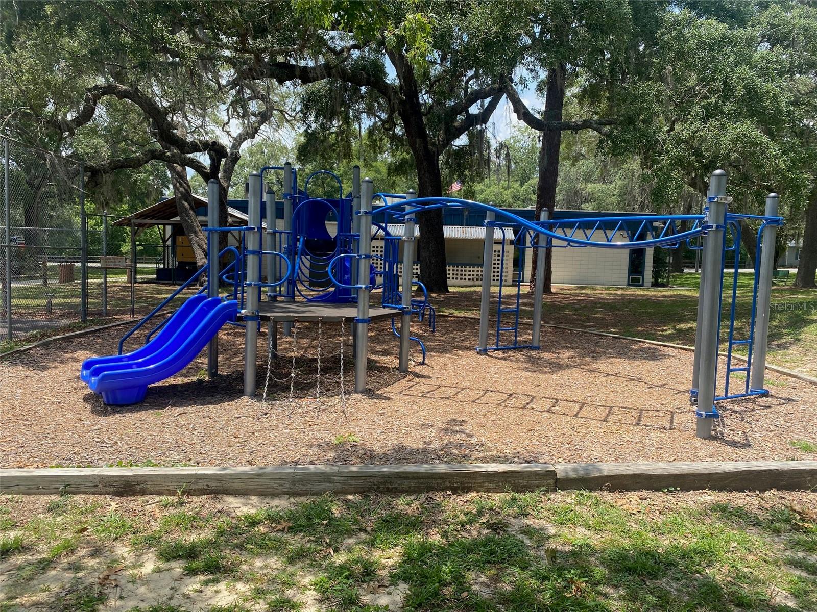 HIGHRIDGE ESTATES - Residential