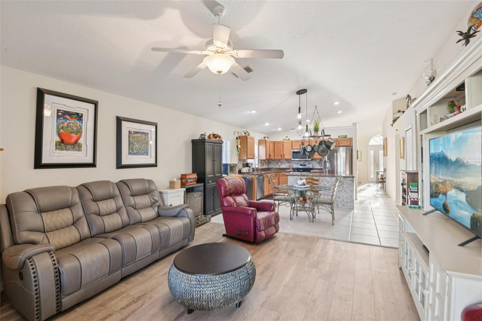 SOUTH FORK UNIT 8 - Residential