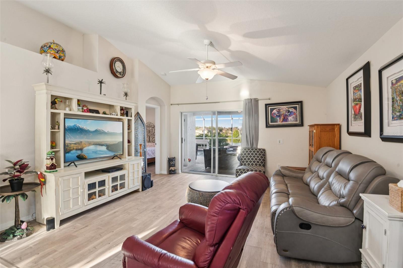SOUTH FORK UNIT 8 - Residential