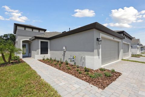 A home in PARRISH