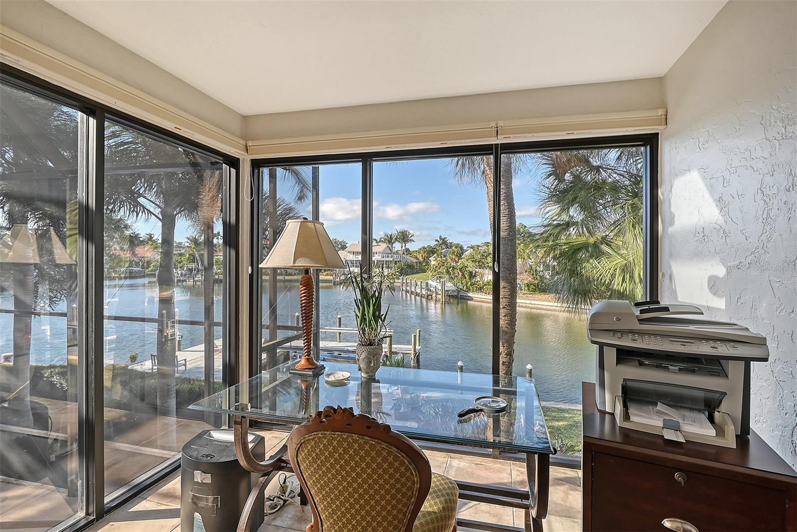 BAY ISLES - Residential