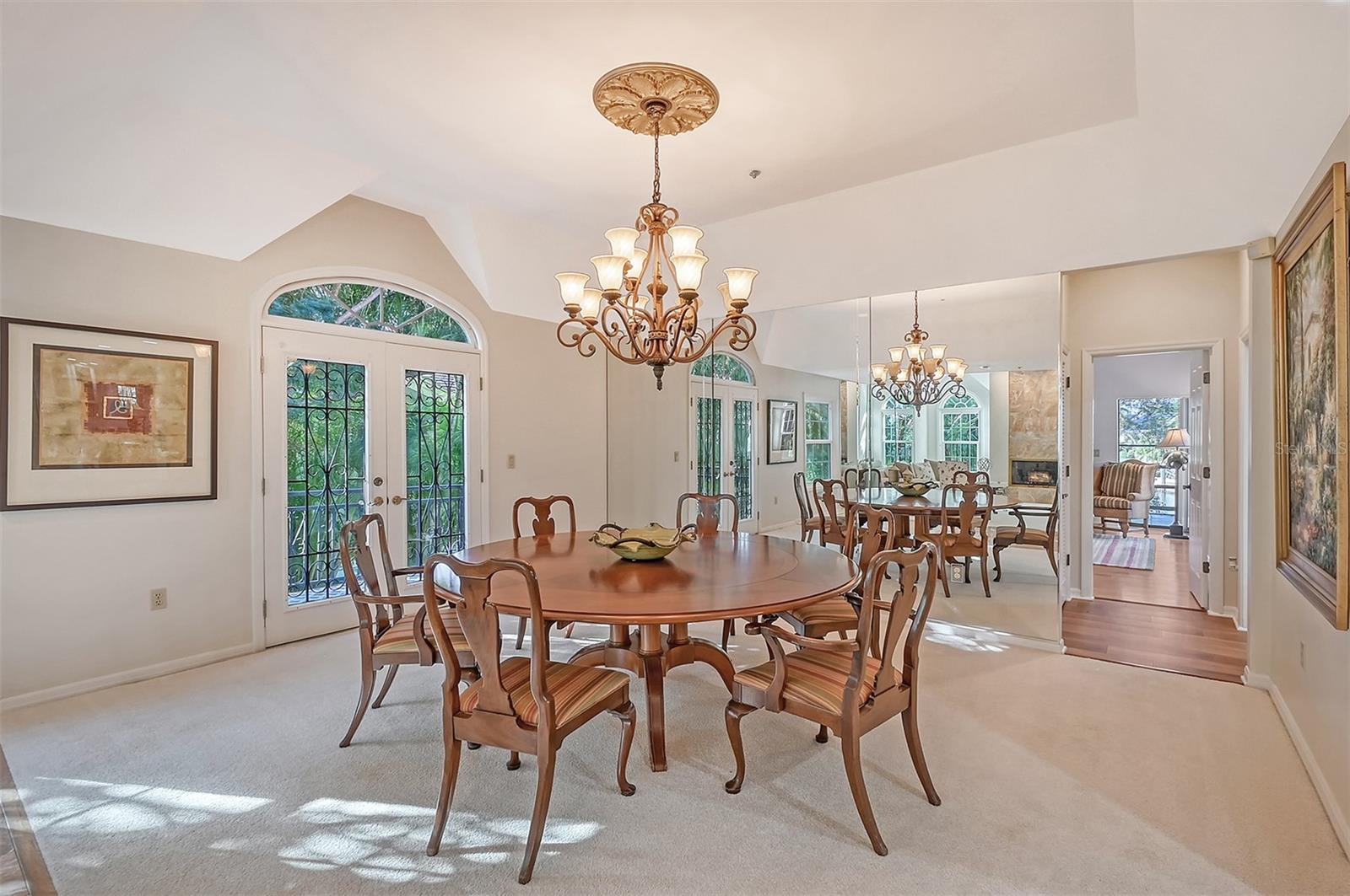 BAY ISLES - Residential