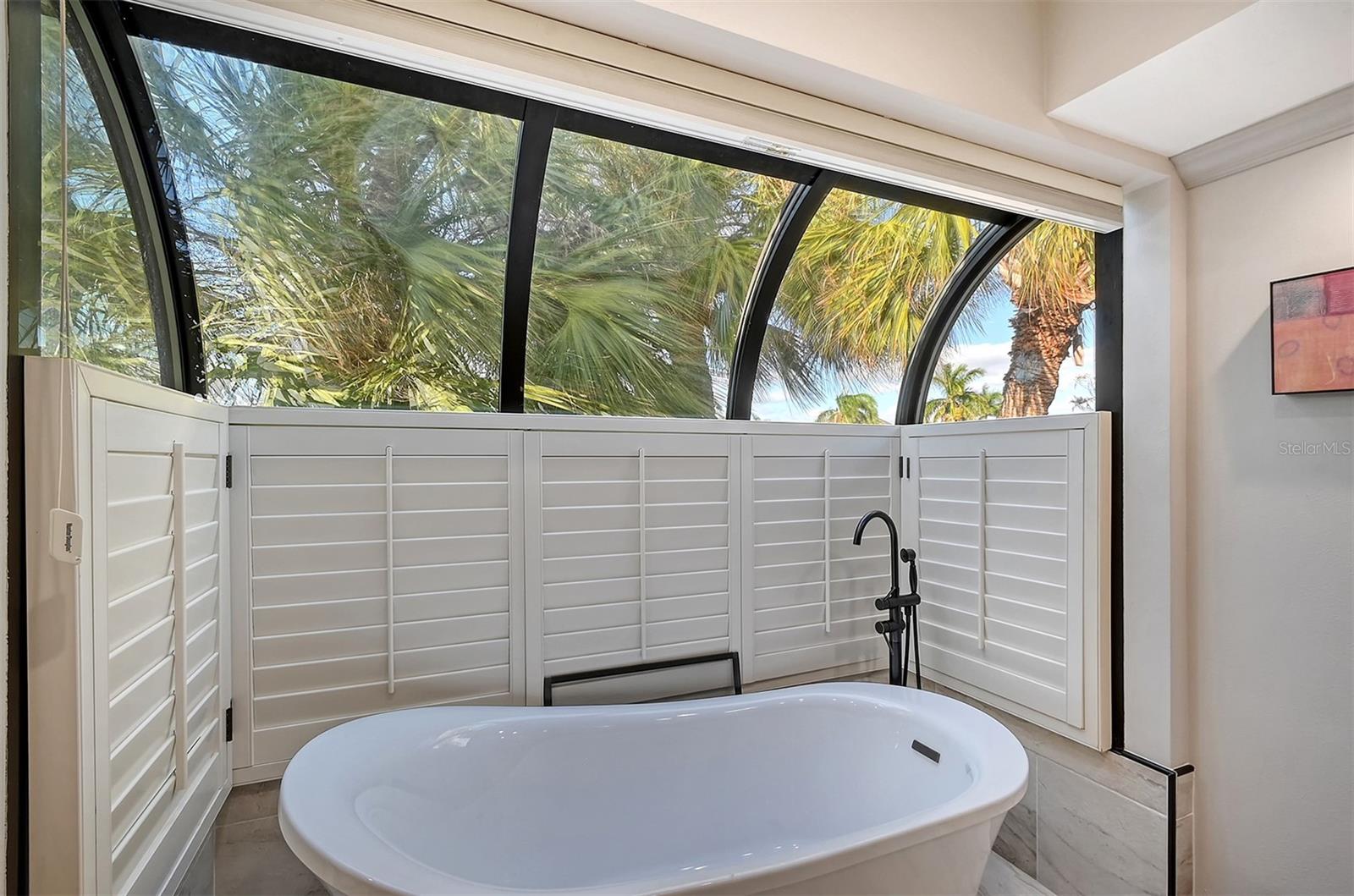 BAY ISLES - Residential