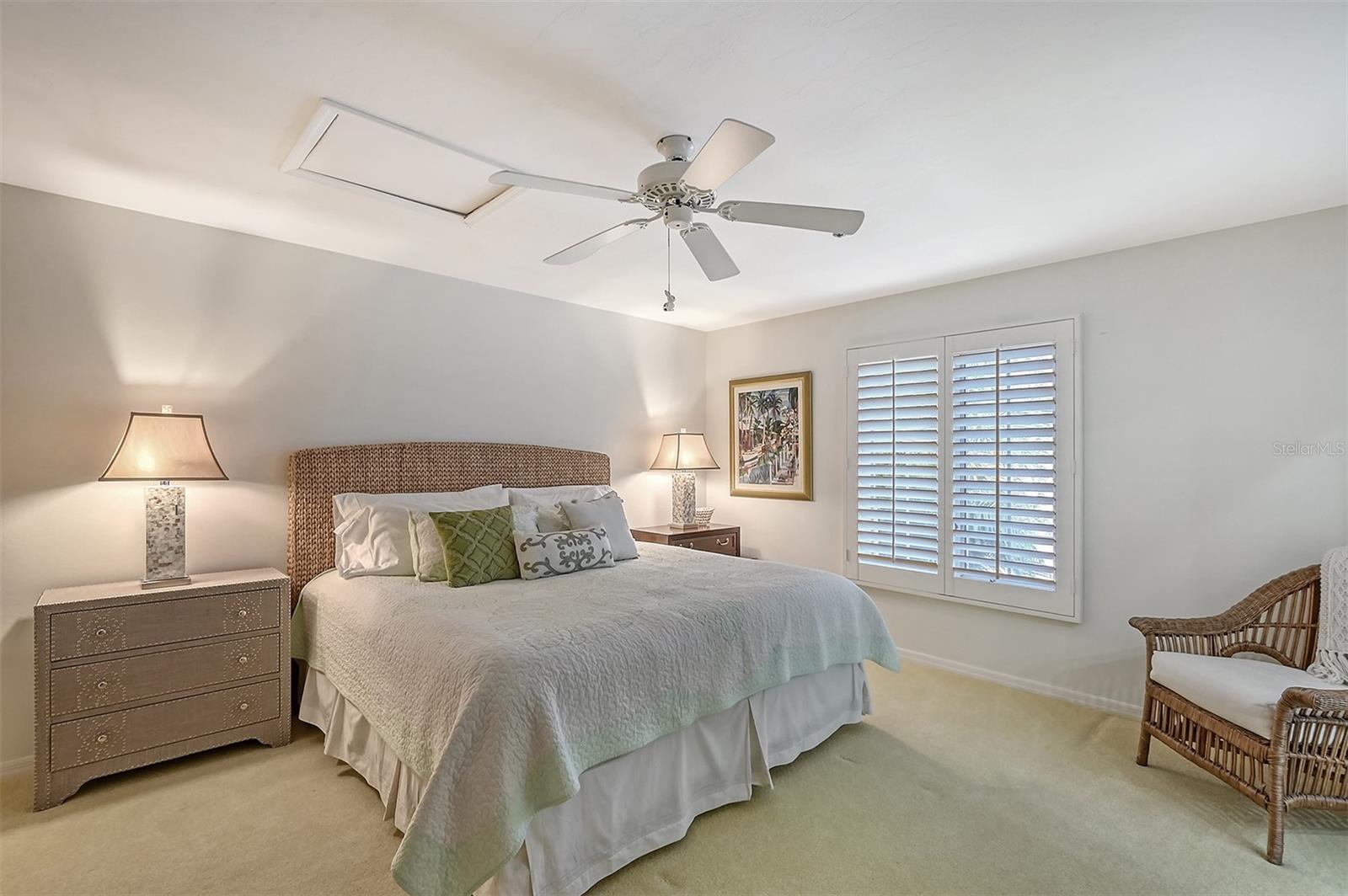 BAY ISLES - Residential