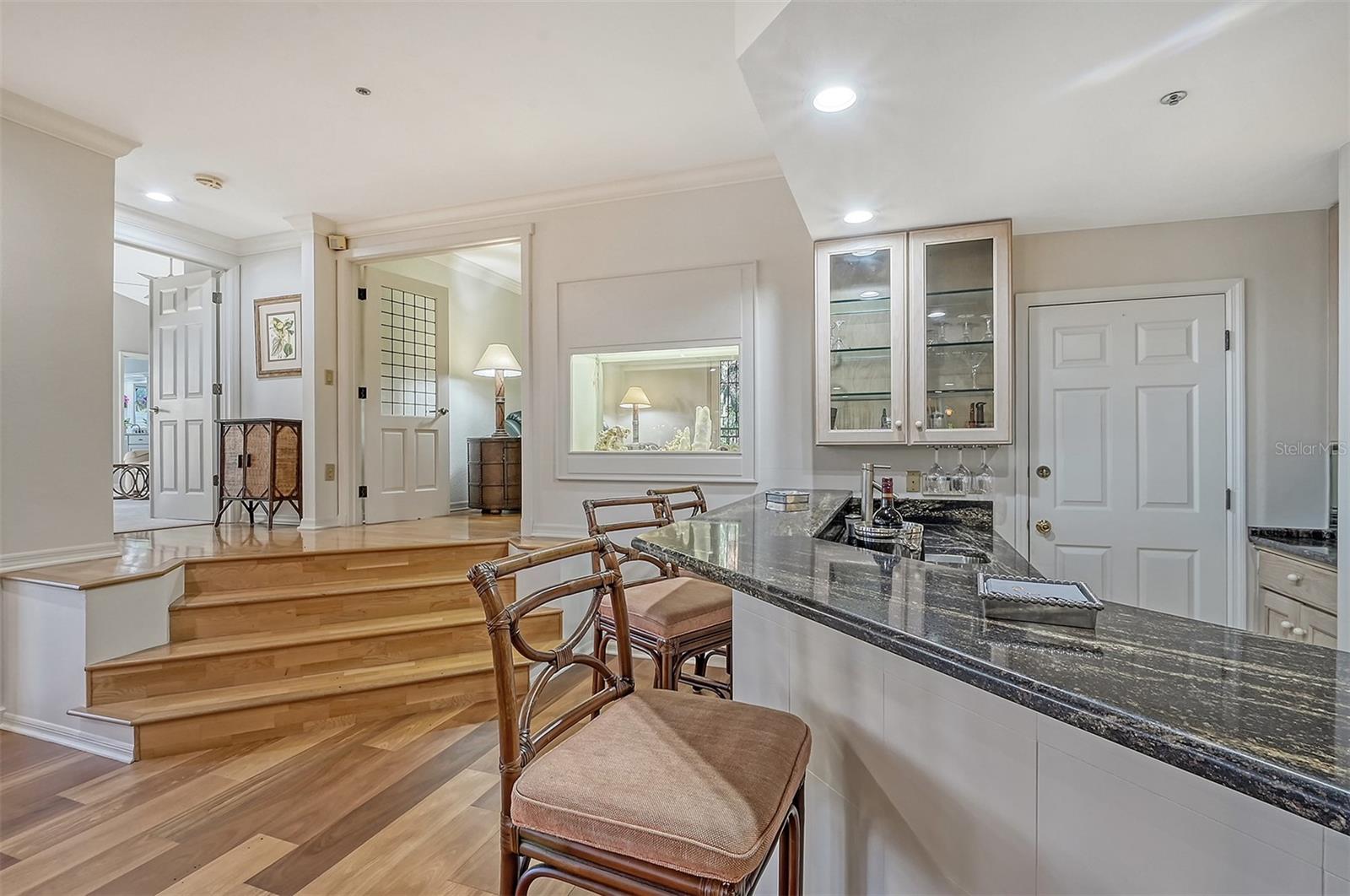 BAY ISLES - Residential