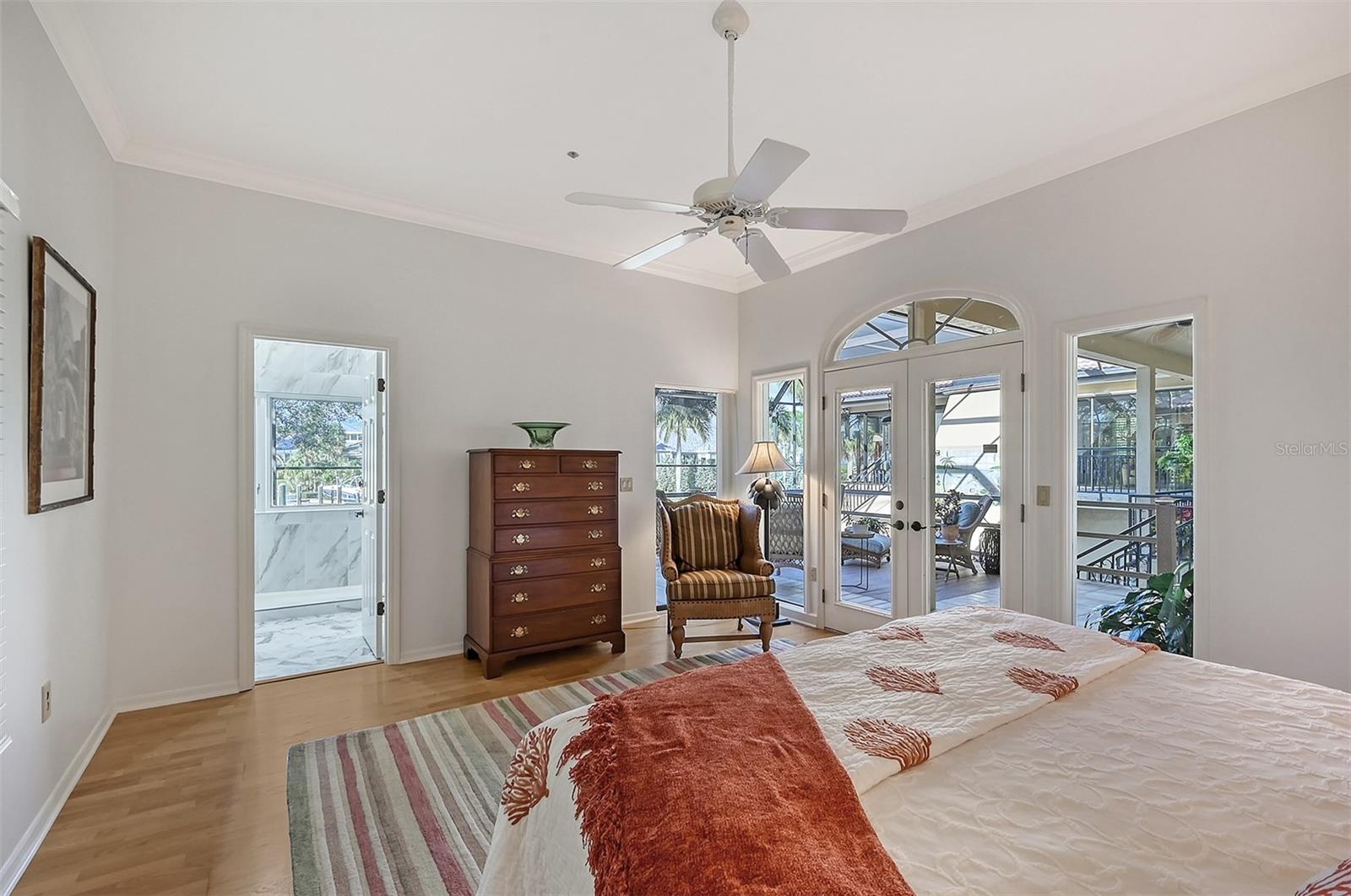 BAY ISLES - Residential