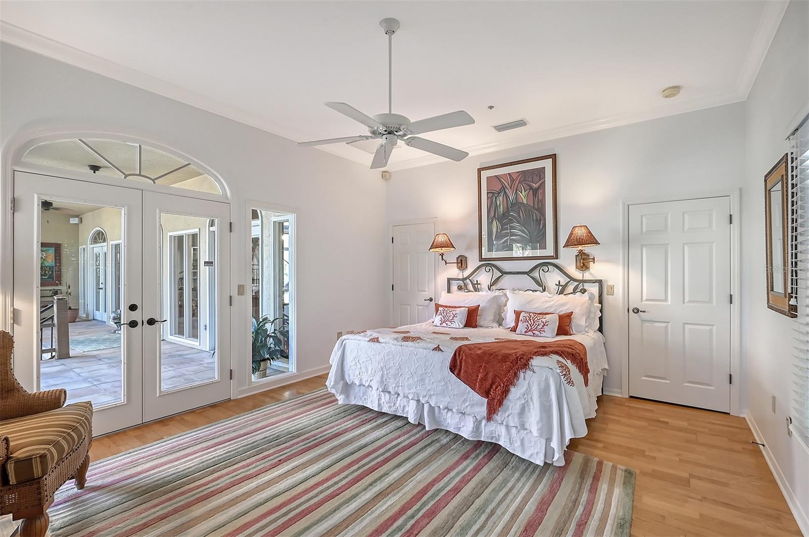 BAY ISLES - Residential