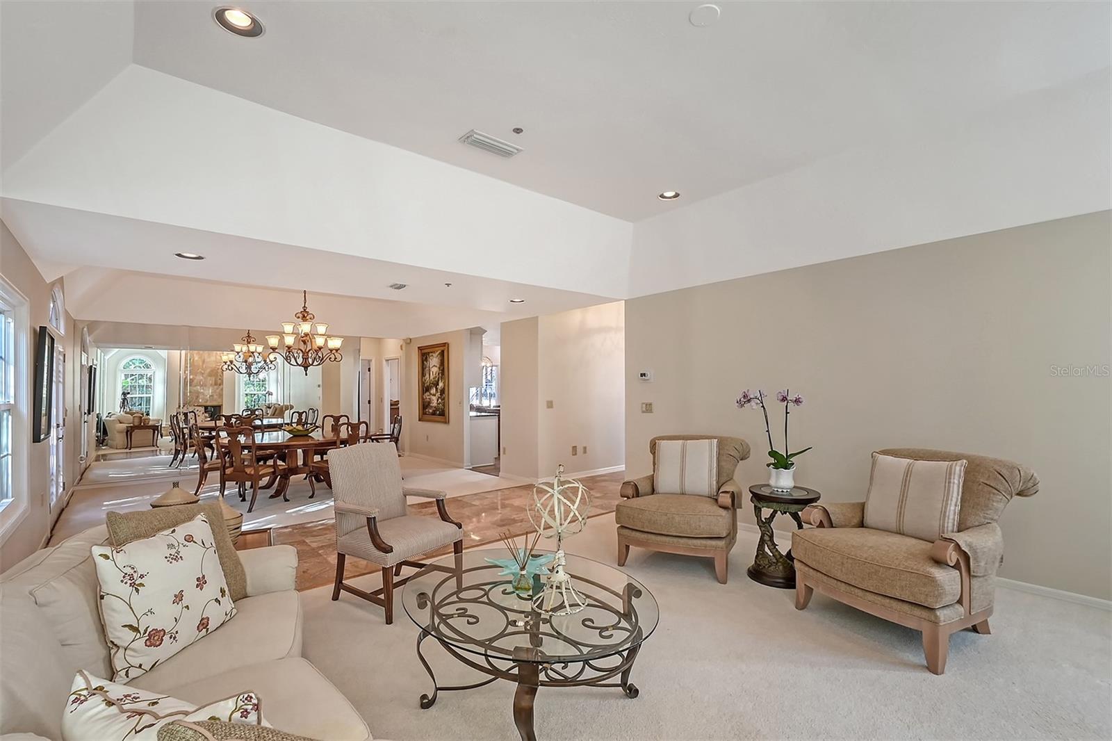 BAY ISLES - Residential