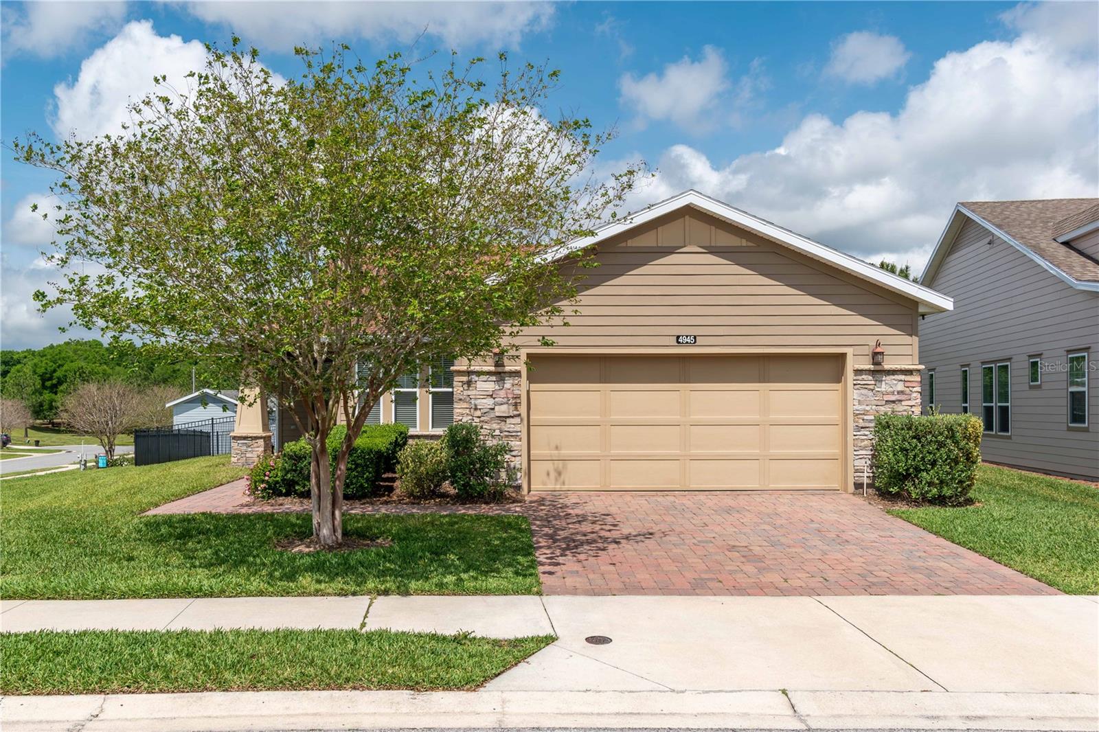 4945 NW 35TH LANE ROAD