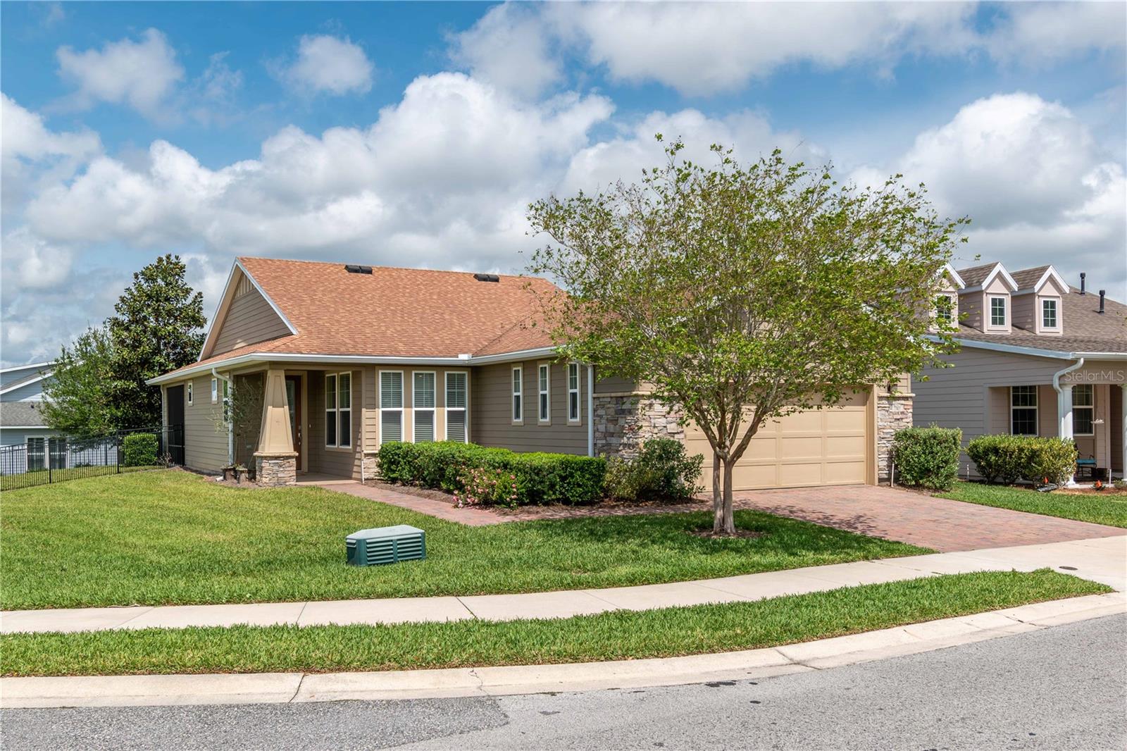 4945 NW 35TH LANE ROAD