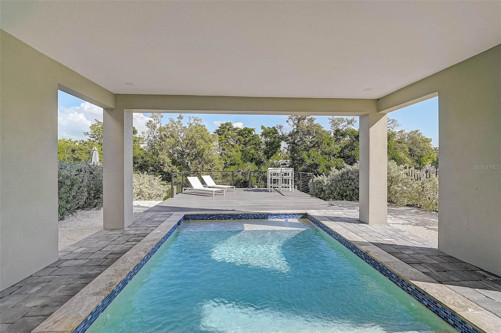 HUNTERS POINT - Residential