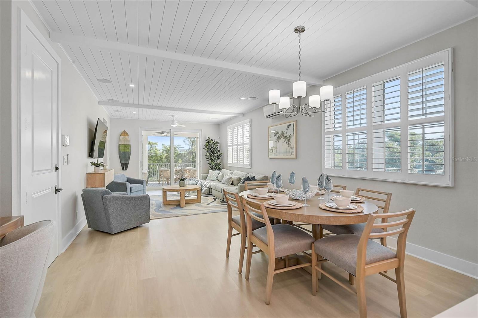 HUNTERS POINT - Residential