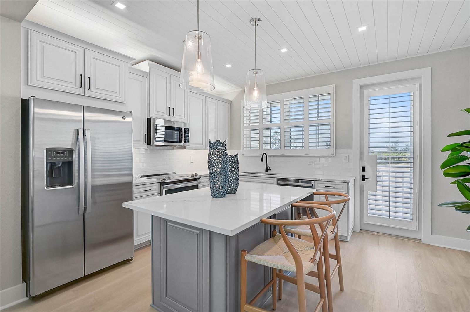 HUNTERS POINT - Residential