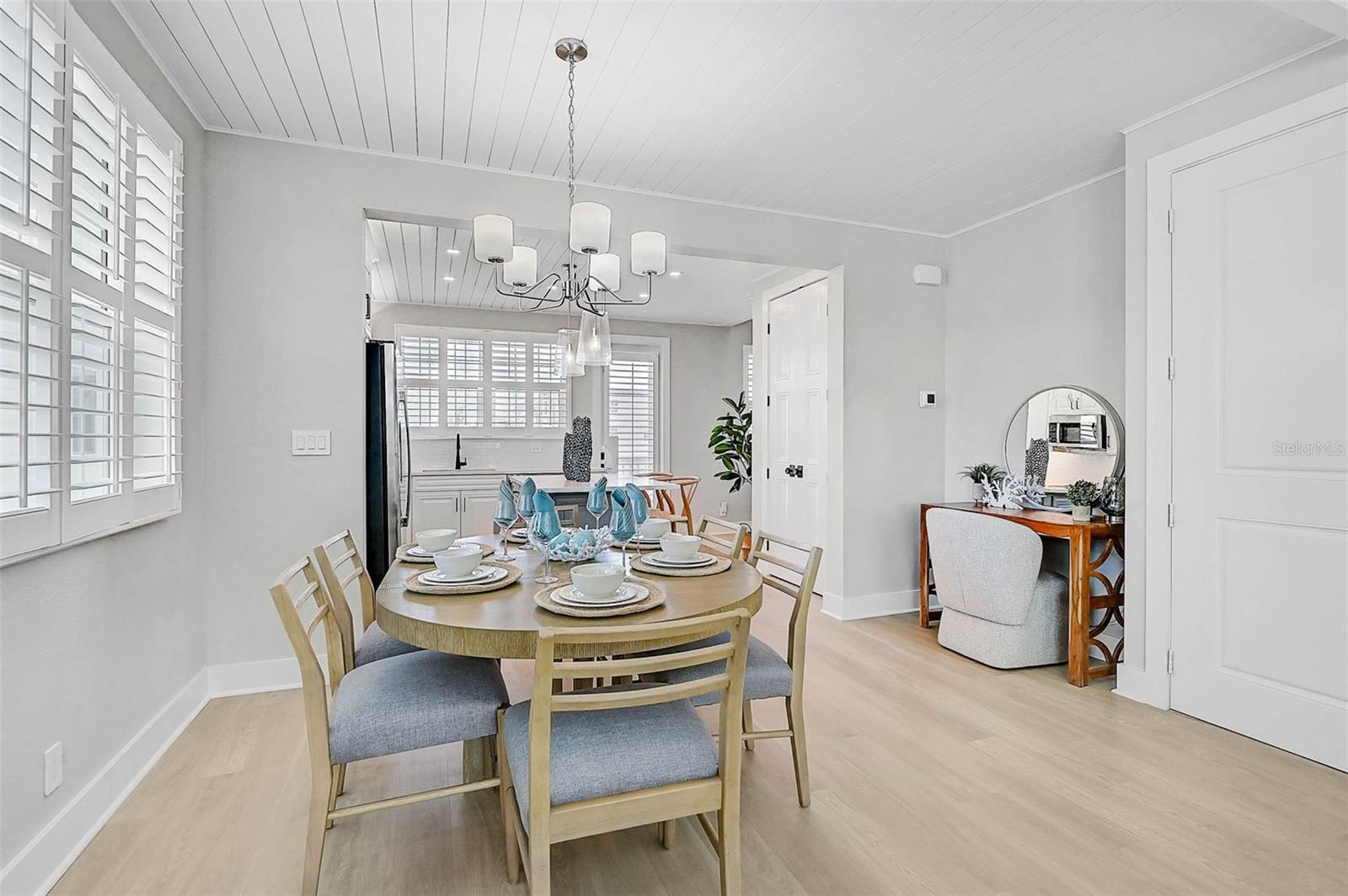 HUNTERS POINT - Residential