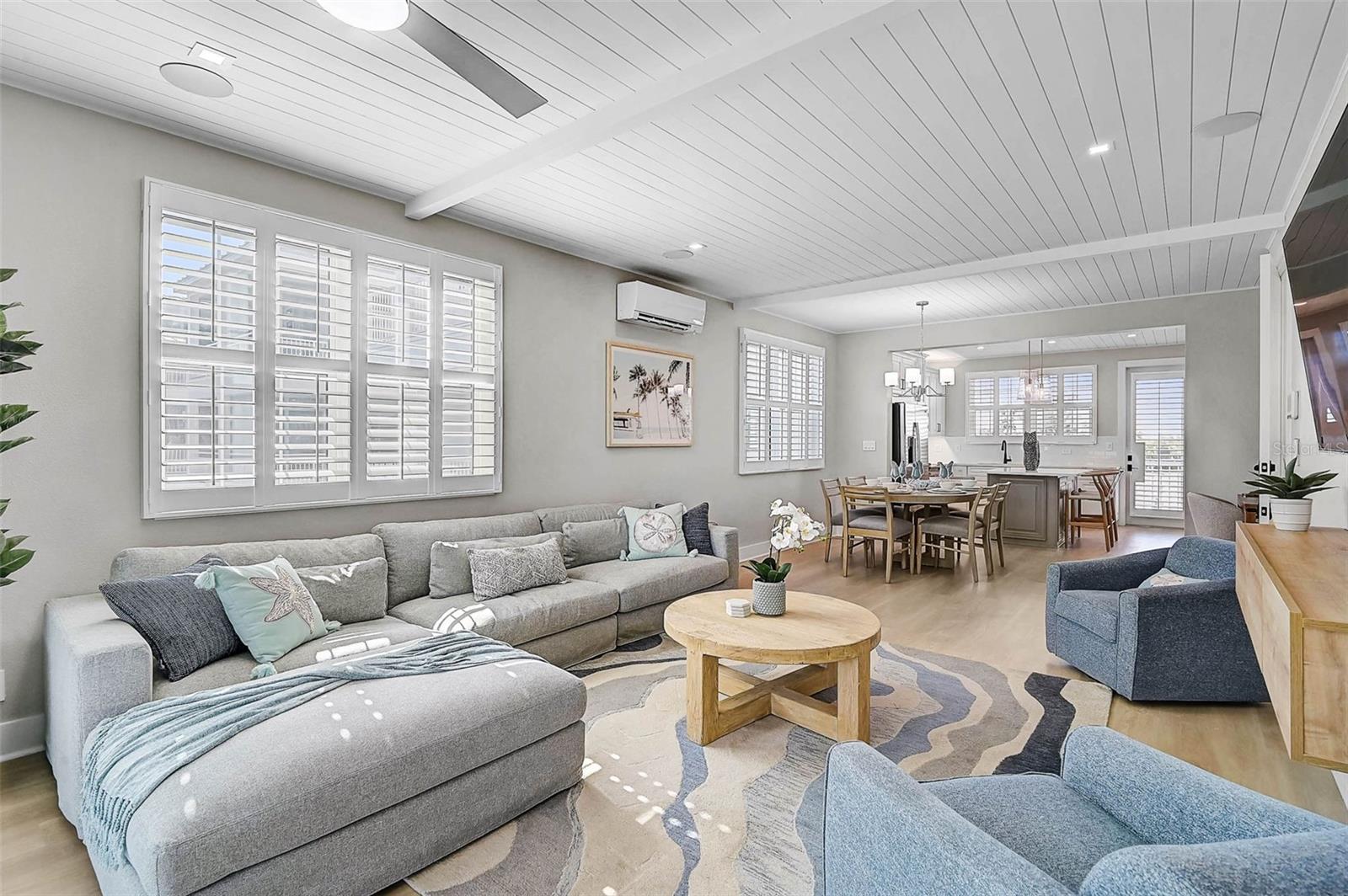 HUNTERS POINT - Residential