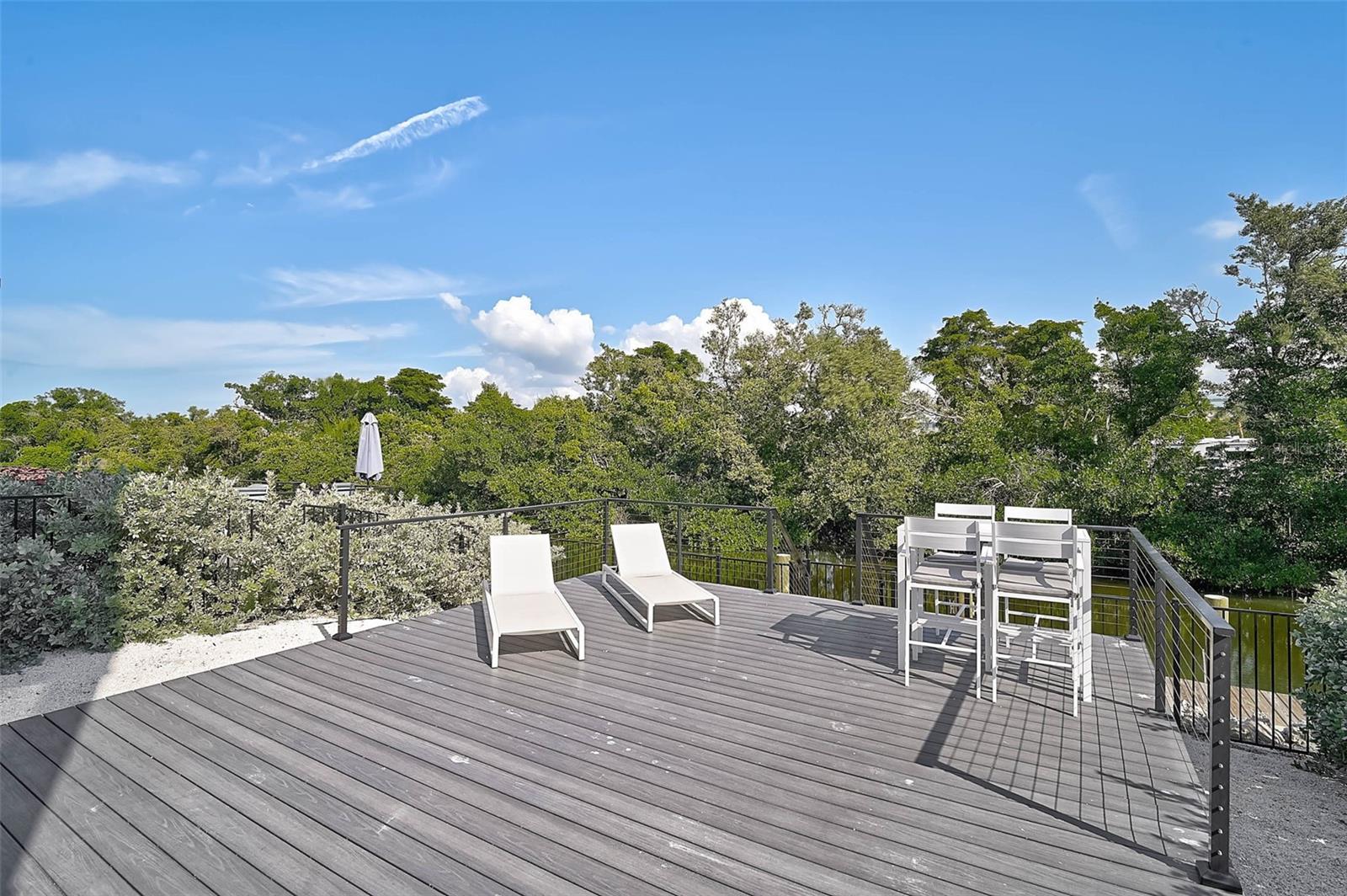 HUNTERS POINT - Residential